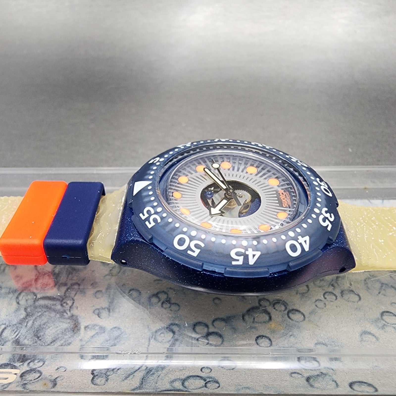 Swatch Scuba 200 Silver Trace Dive Watch Men 38mm Silver Dial Blue New Battery5