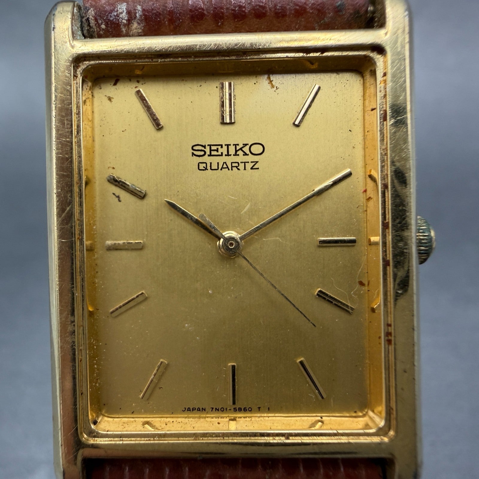 Seiko Tank Watch Men 25mm Champagne Dial Gold Tone READ!!! 7N01-5B40 New Battery1