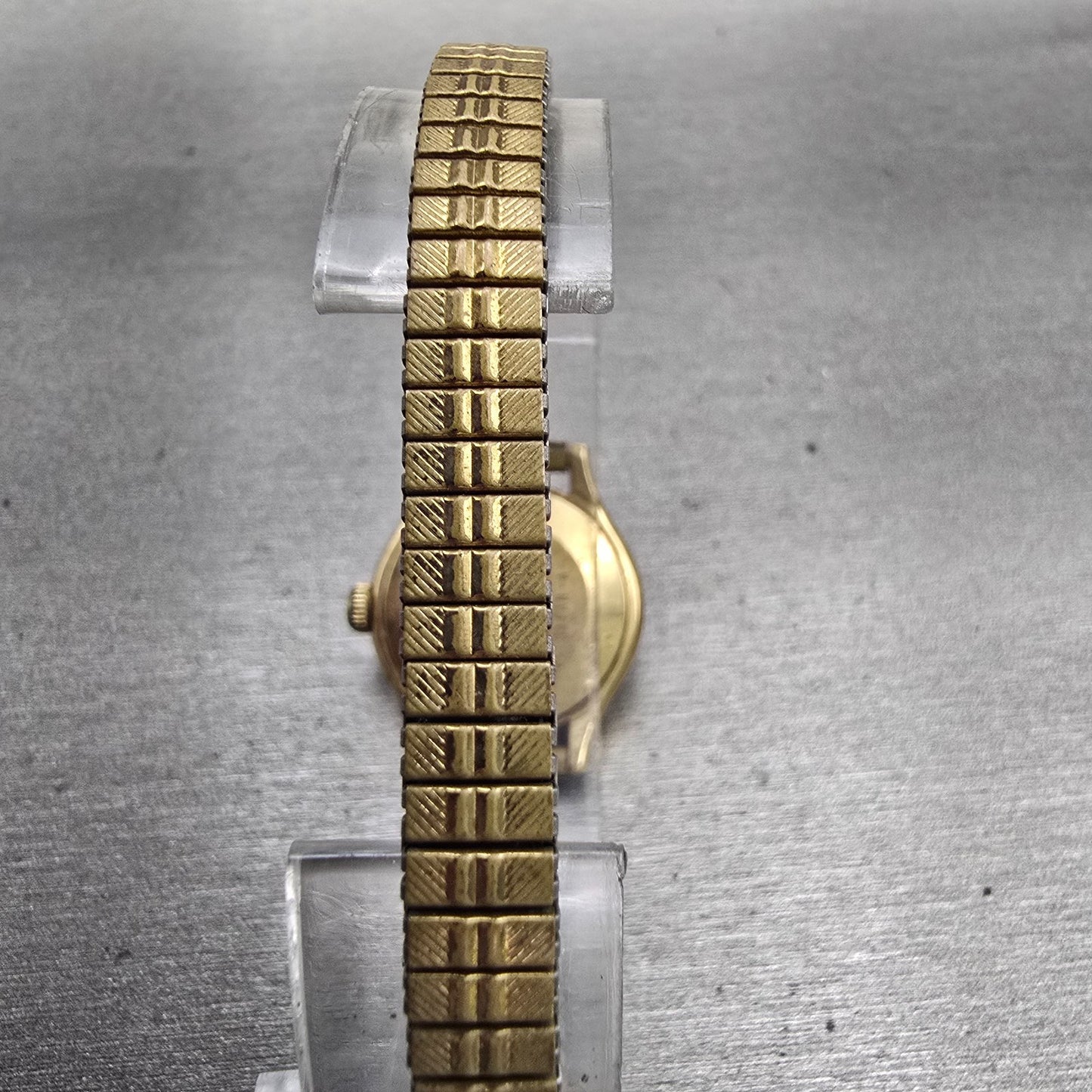 Seiko Watch Women 24mm White Dial Gold Tone Round 17-0730 Manal Wind Runs VTG7