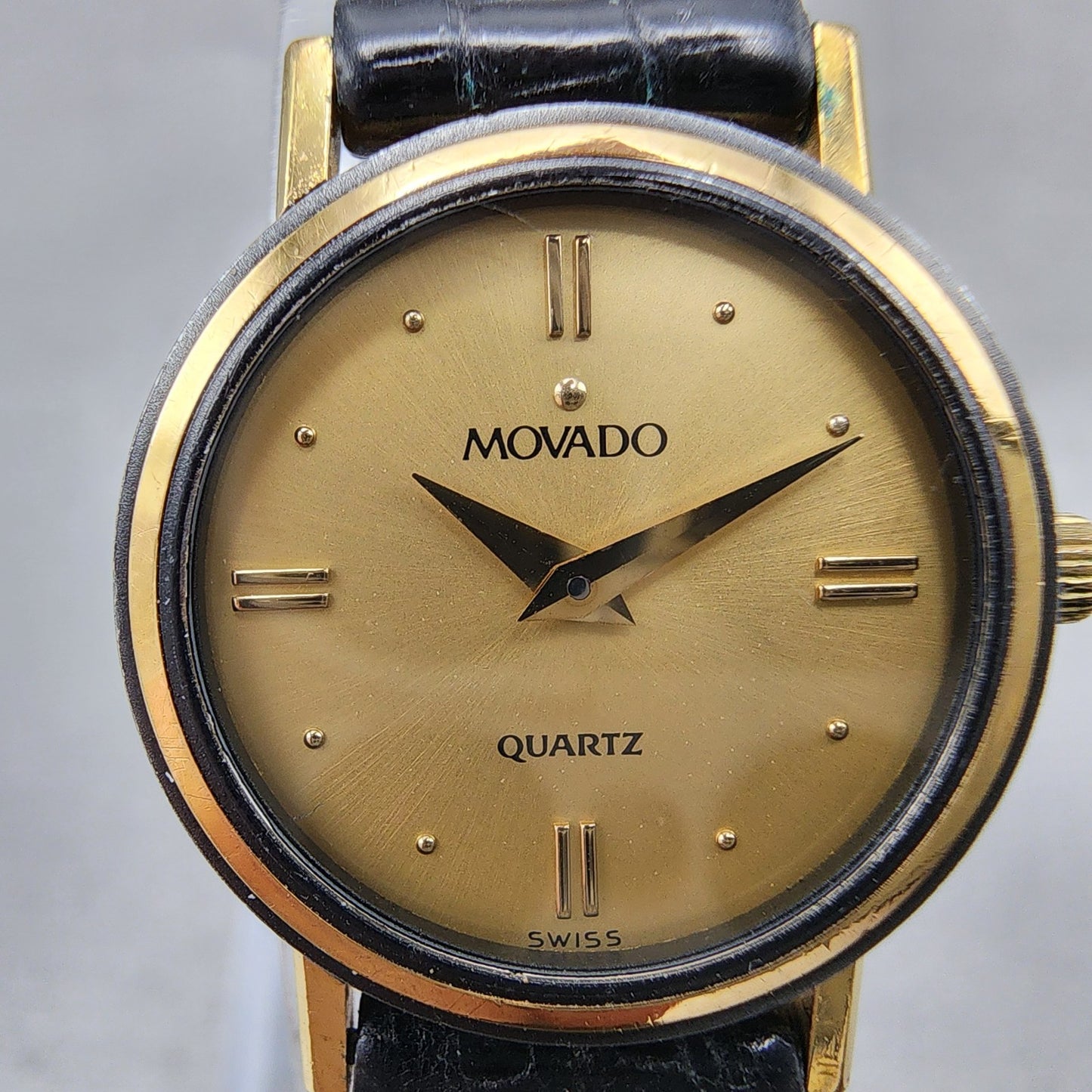 Movado Watch Women 21mm Gold Dial Gold Tone Round 8724839 New Battery1