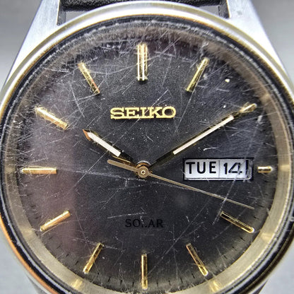 Seiko Solar Watch Men 37mm Gray Dial Two Tone Daydate Round V158-0AA0 Runs CIKL1