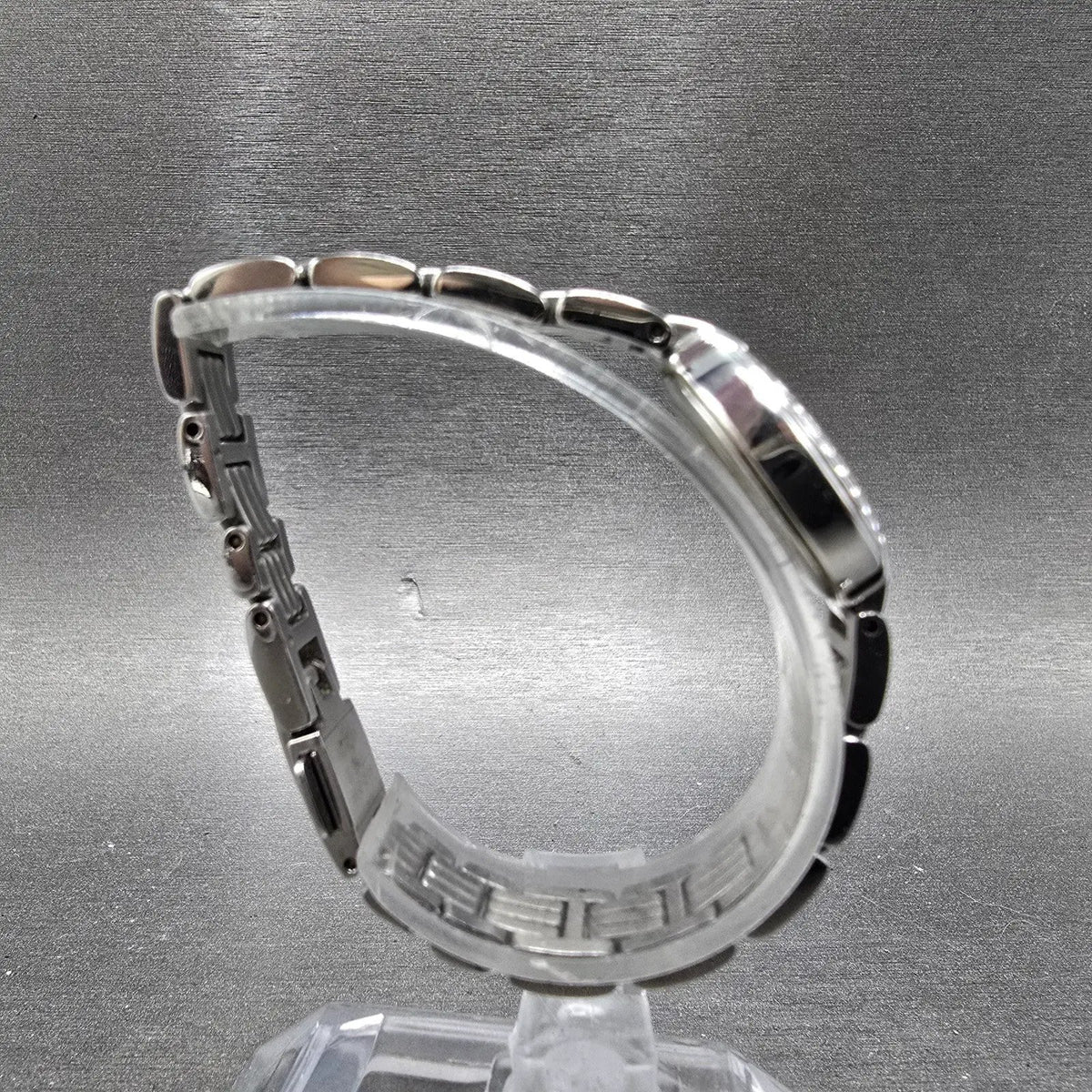 Citizen Eco-Drive Watch Women 21mm MOP Dial Two Tone Gemmed B023-S019249 Works8