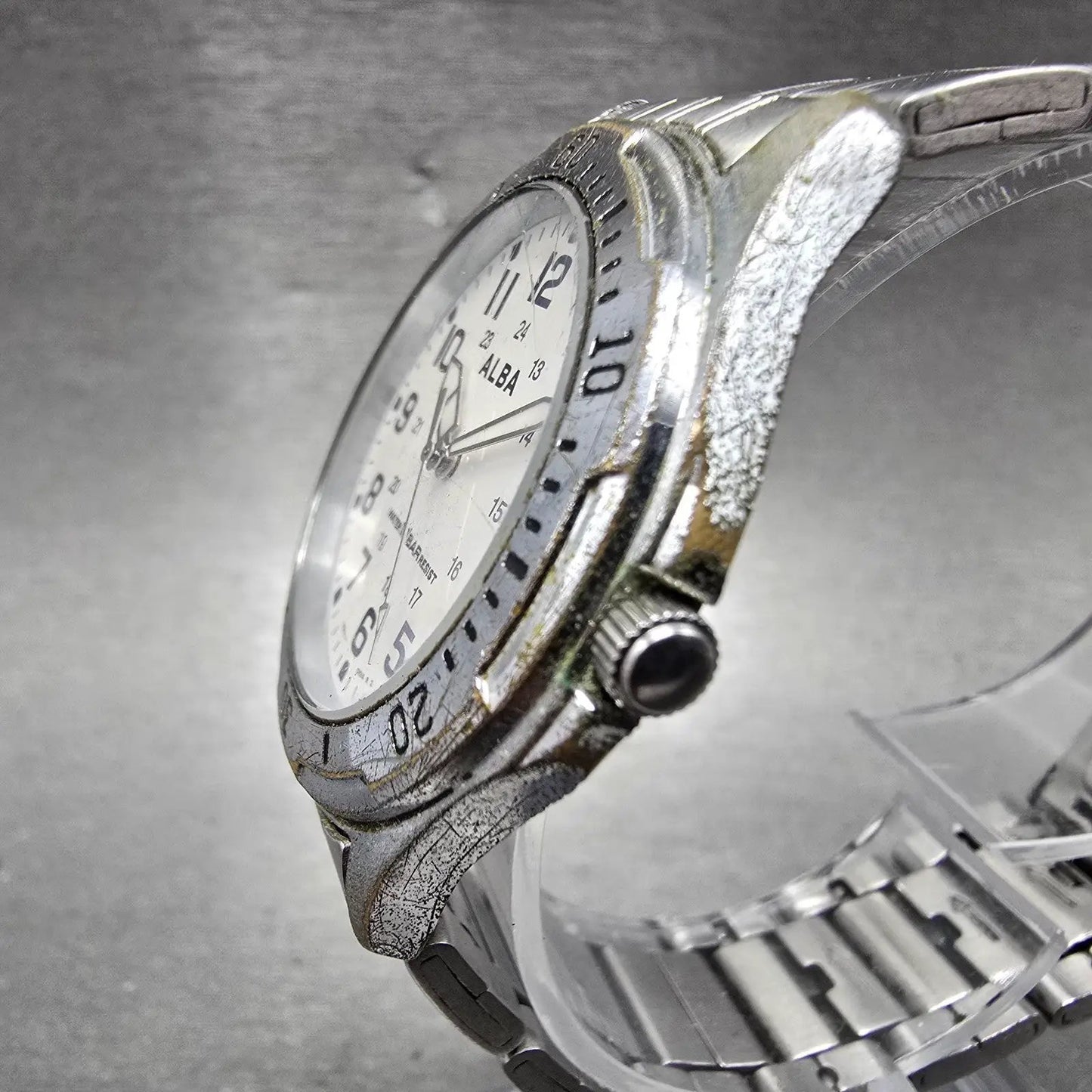 Seiko Alba Watch Men 35mm White Dial Silver Tone Round V501-0DA0 PARTS Vintage3