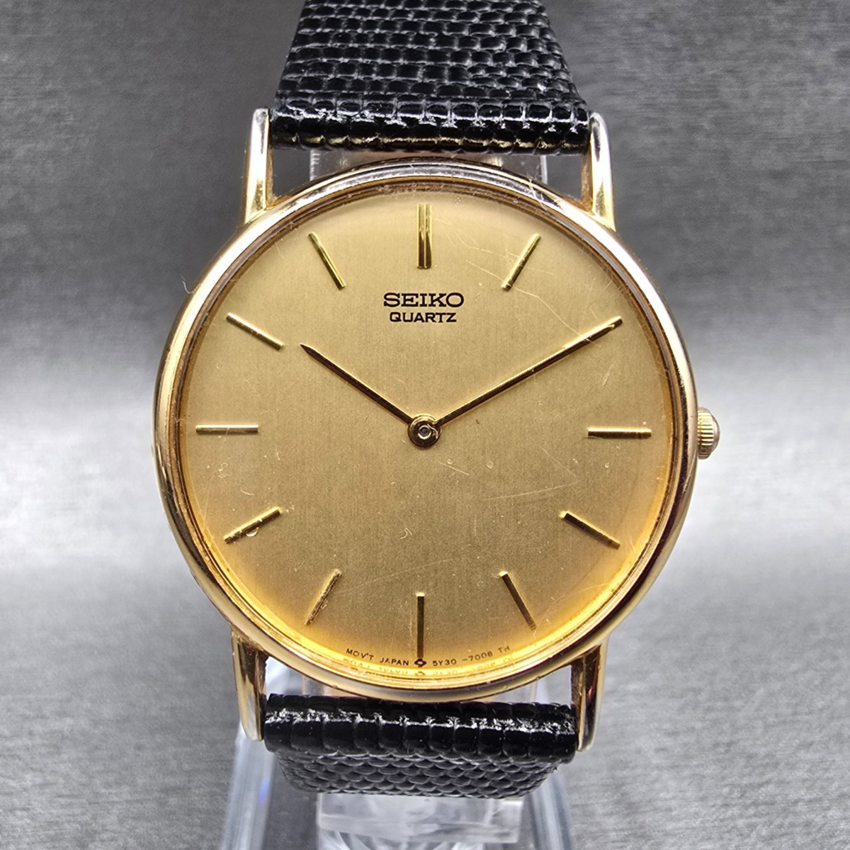 Seiko Watch Men 31mm Gold Dial Gold Tone Round 5Y30-7009 New Battery Vintage JP0