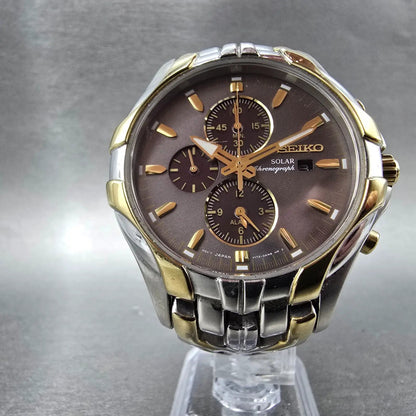 Seiko Excelsior Solar Chronograph Watch Men 44mm Gray Dial Two Tone Date Round F5