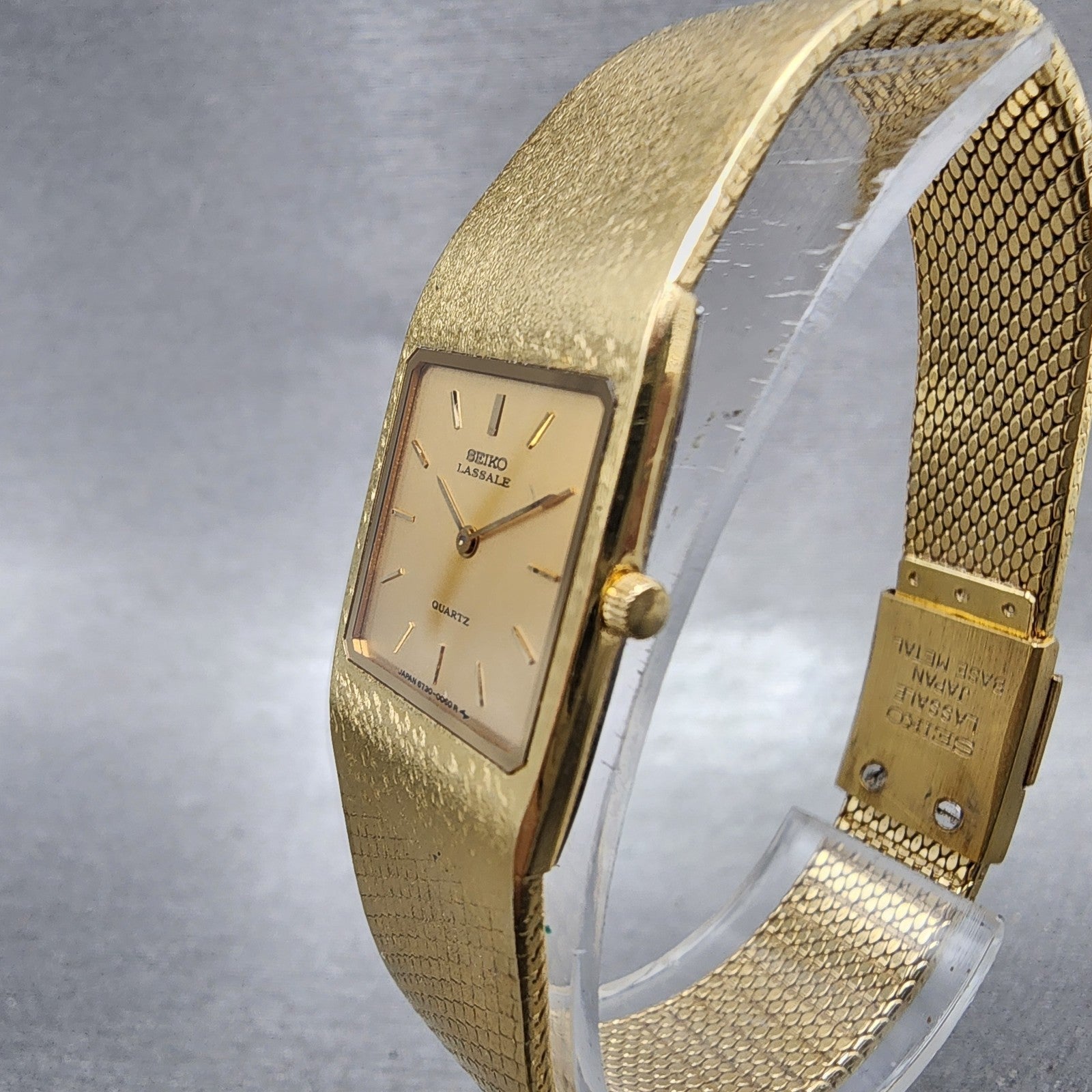 Seiko Lassale Tank Watch Women 17mm Champagne Dial Gold Tone 67305019 New Batt2