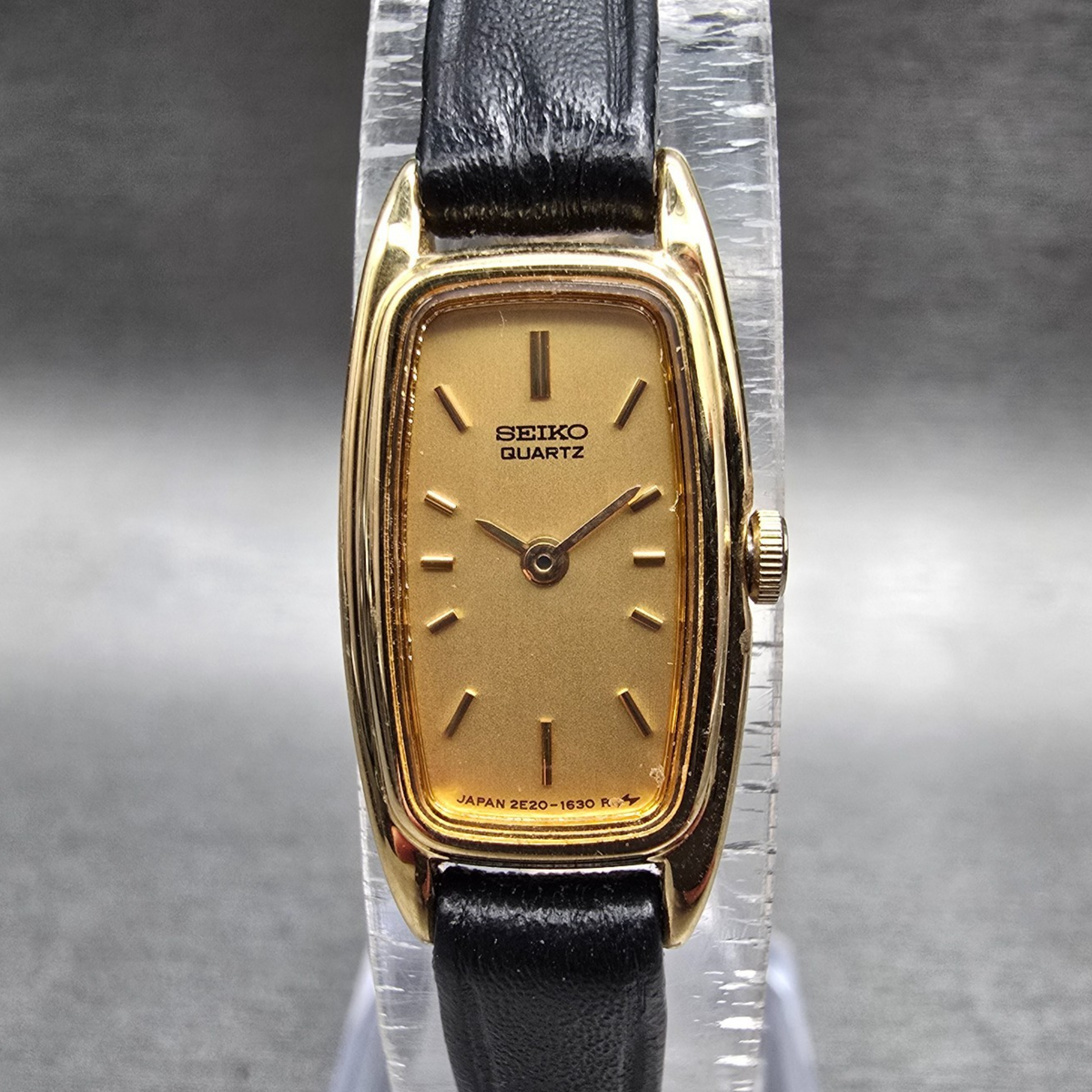 Seiko Watch Women 13mm Gold Dial Gold Tone Rectangle 2E20-6300 New Battery0