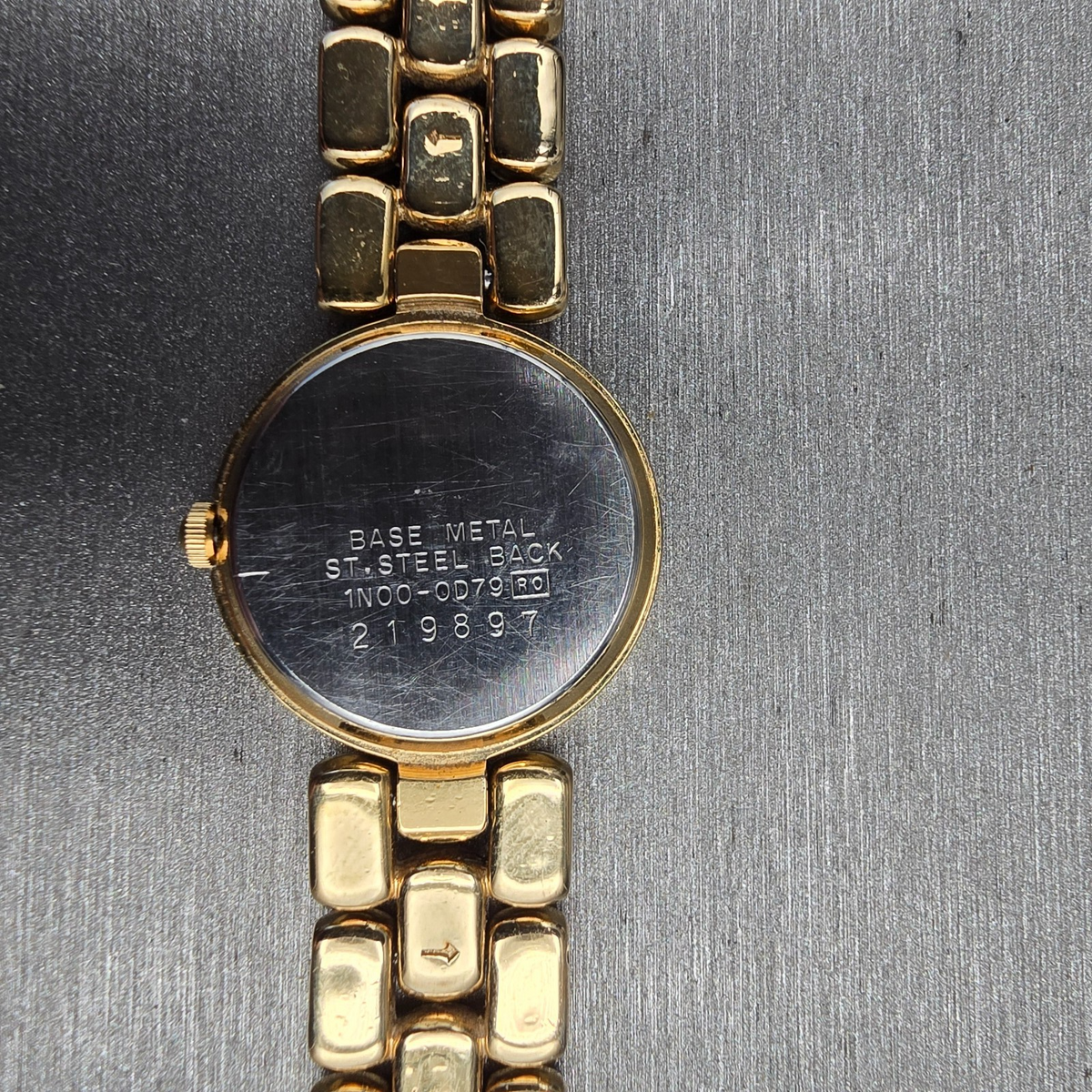 Seiko Watch Women 21mm MOP Dial Gold Tone Round 1N00-0D79 New Battery Vintage10