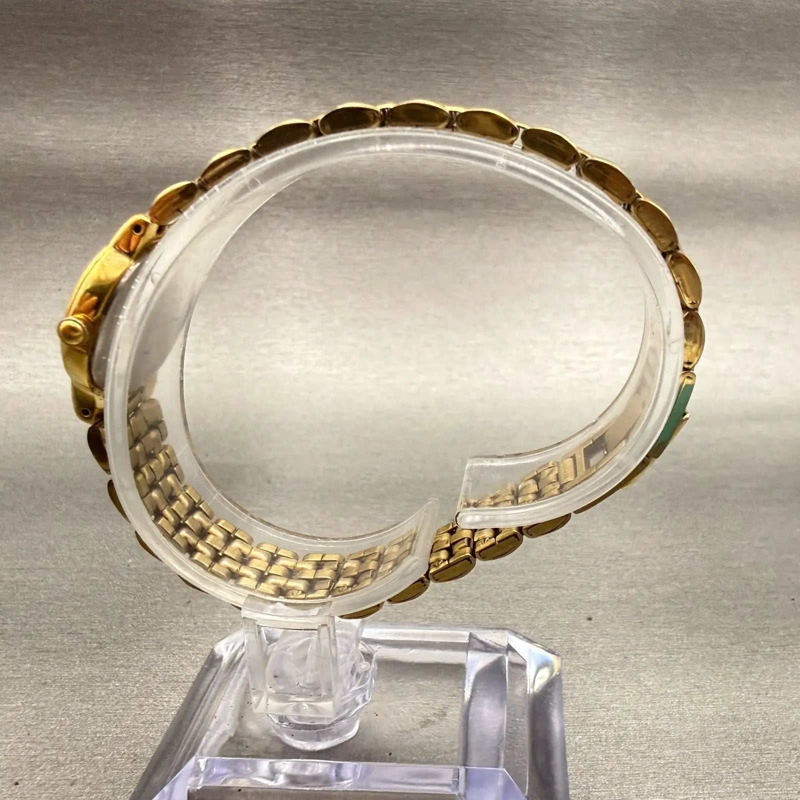 Seiko Watch Women 19mm Black Dial Gold Tone Round 1N00-0C49 New Battery Vintage6