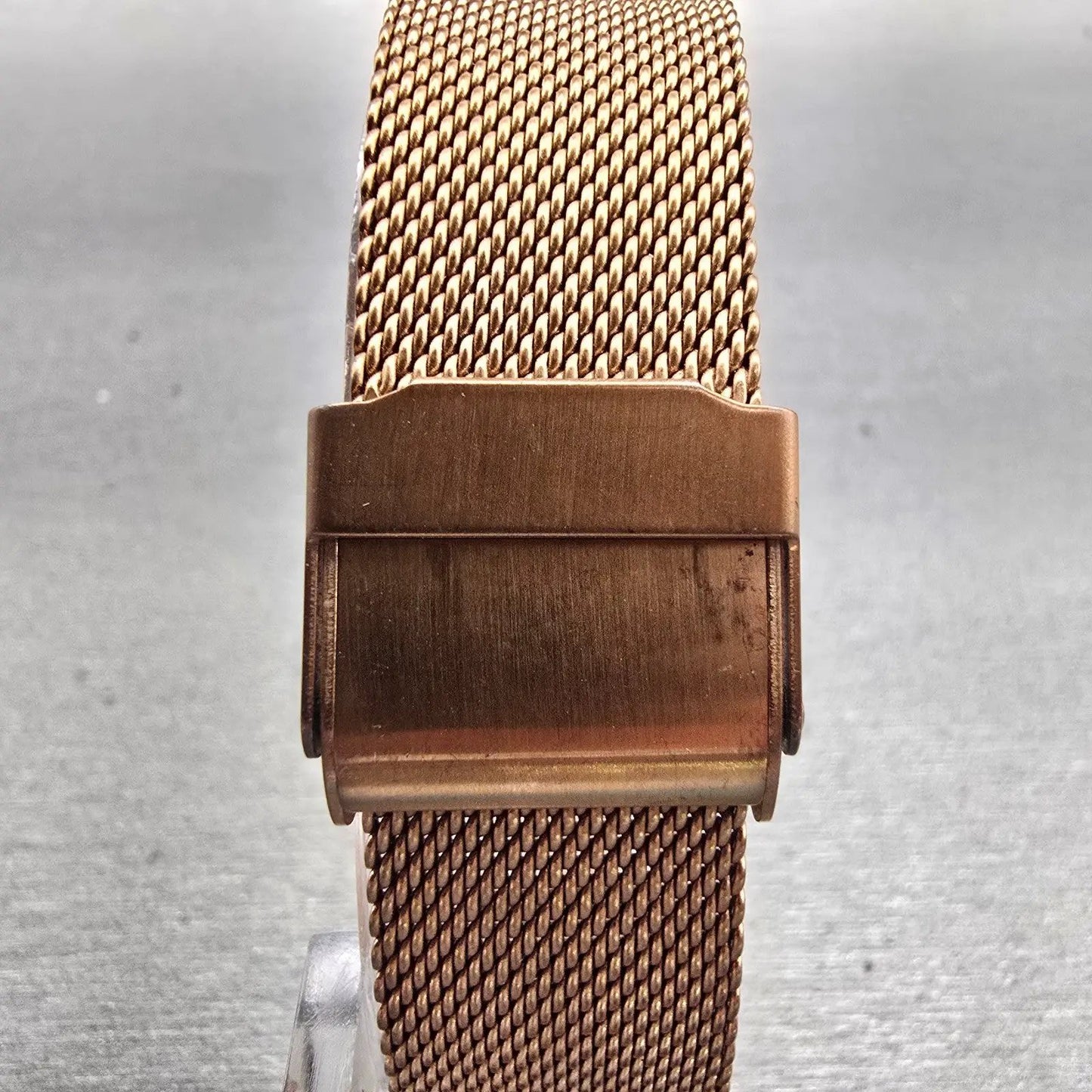 Skagen Hald Watch Women 34mm Gray Dial Gold Tone Round SKW2675 New Battery7