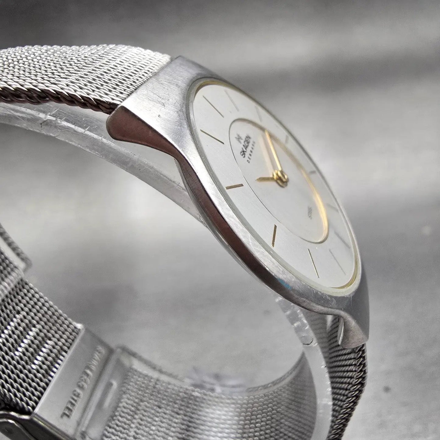 Skagen Watch Women 28mm Silver Dial Silver Tone Round 233SGSC New Batt G3