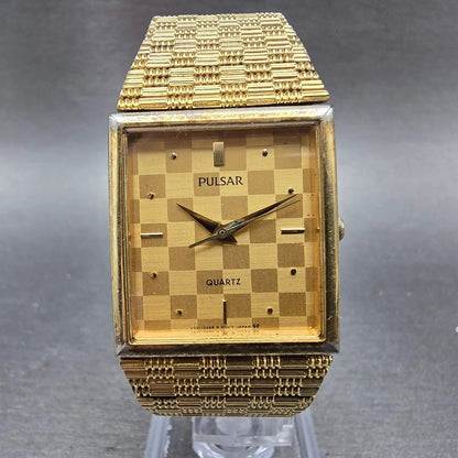Seiko Pulsar Tank Watch Men 25mm Champagne Dial Gold Tone V321-5210 New Battery0