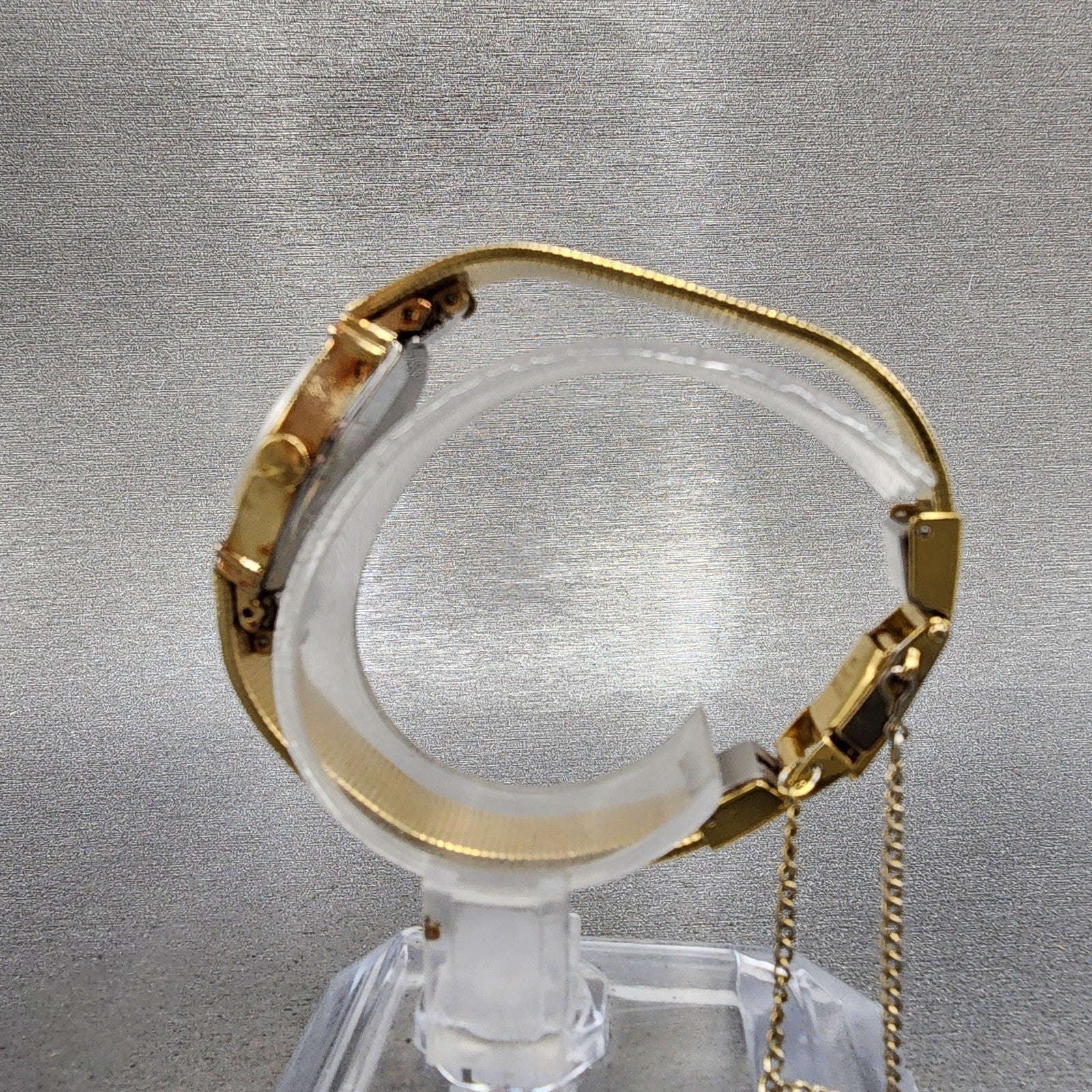 Seiko Watch Women 19mm Champagne Dial Gold Tone Round 14000750 New Battery6