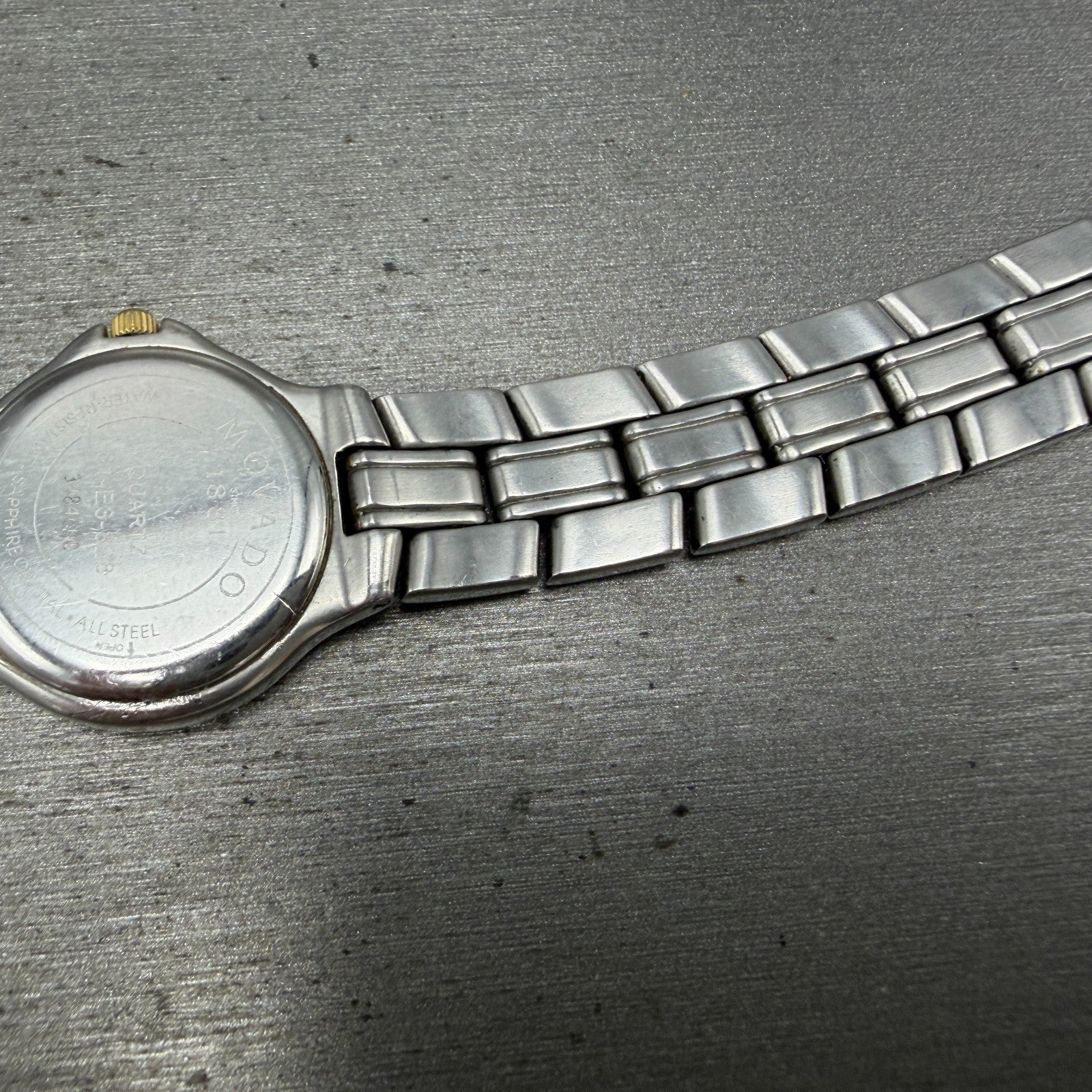 Movado Museum Watch Women 24mm Black Dial Two Tone Round READ!!!! 81-E3-828 Runs19