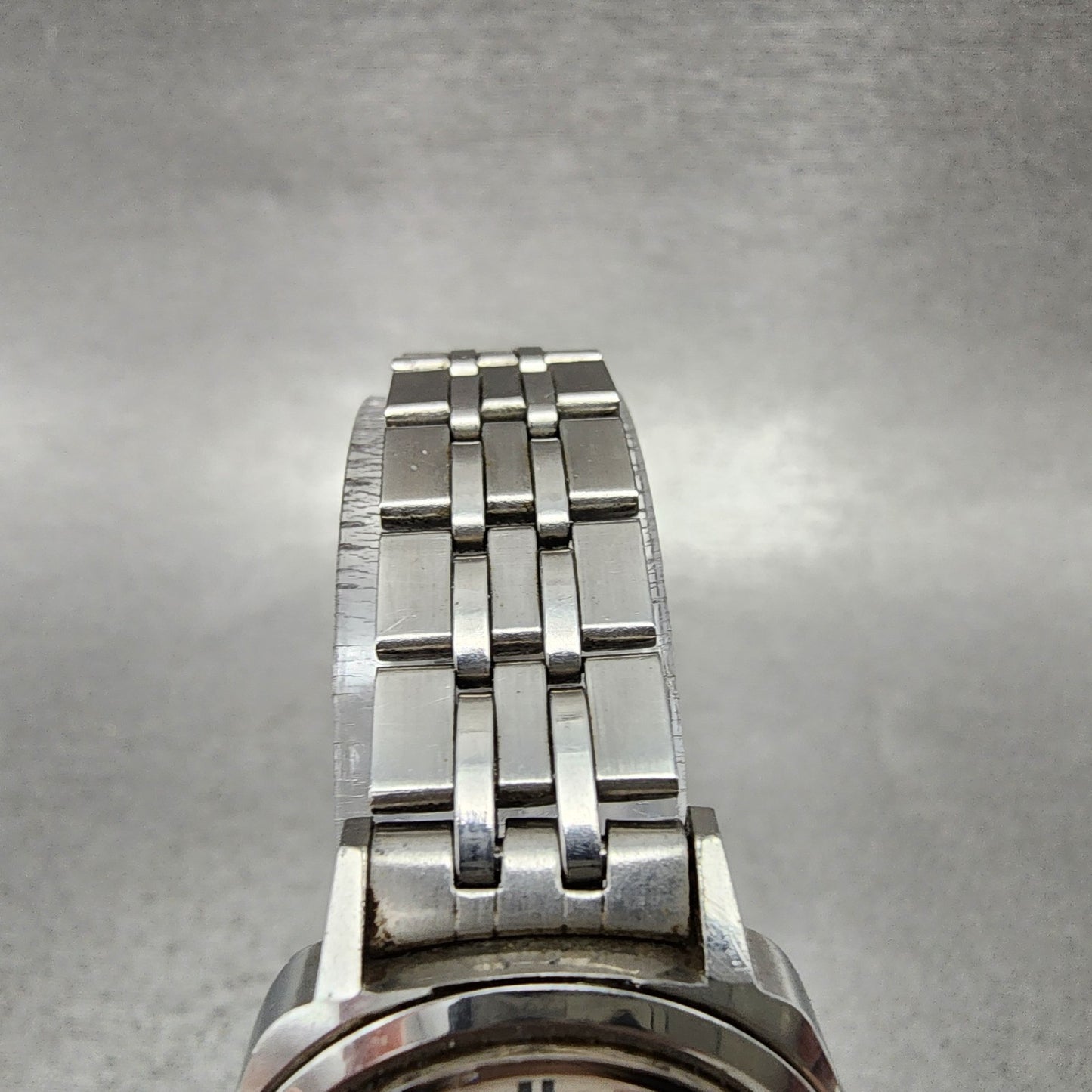 Seiko Matic Lady Watch Women 24mm White Dial Silver Tone date Round Runs VTG4