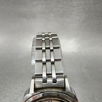 Seiko Matic Lady Watch Women 24mm White Dial Silver Tone date Round Runs VTG4