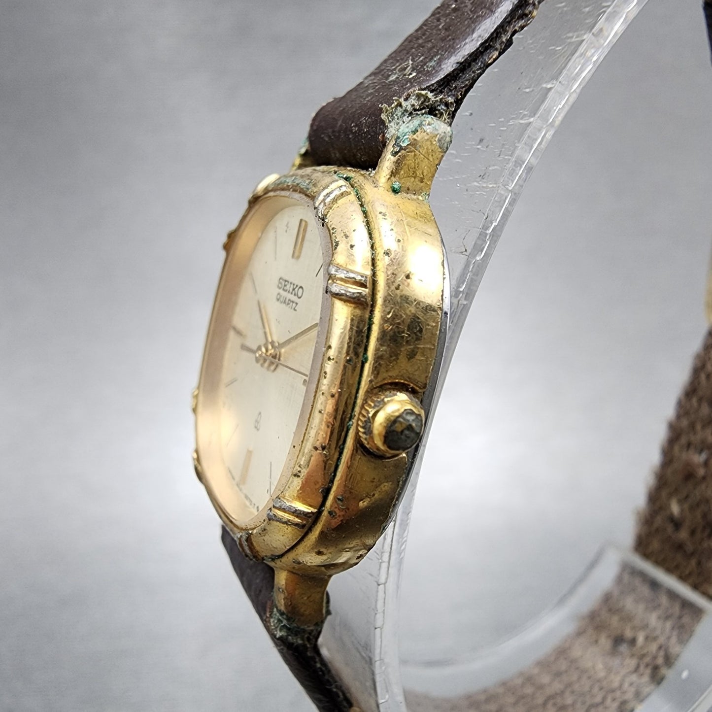Seiko Watch Women 21mm Champagne Dial Gold Tone Rectangle 34215000 New Battery2