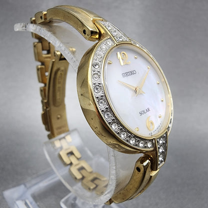 Seiko Solar Watch Women 27mm MOP Dial Gold Tone Round V115-0BM0 Runs