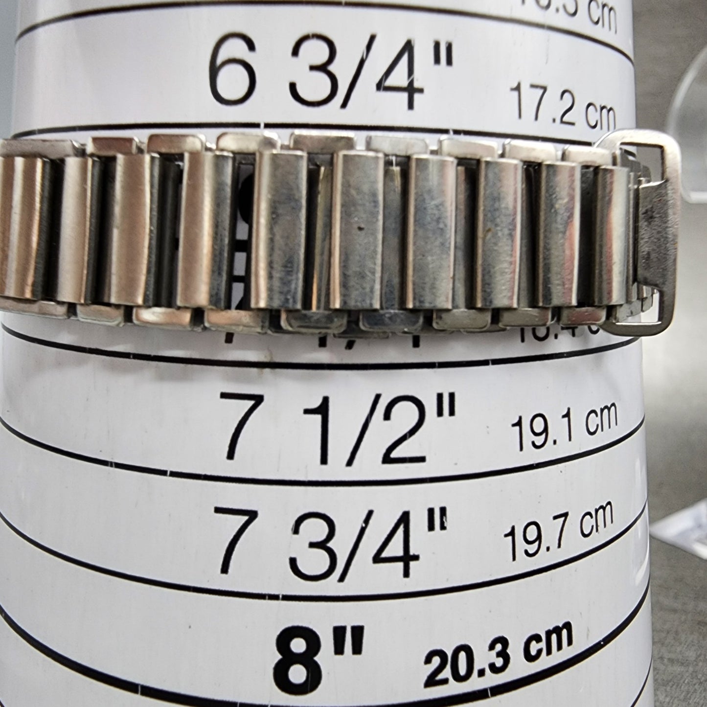 Citizen Watch Women 24mm Silver Dial Silver Tone Manual 552119 Runs10