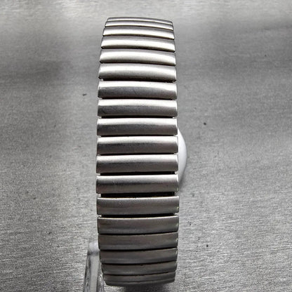 Swatch CONTRAST S Watch Men White Dial Silver Tone Round YLS1004 New Battery7
