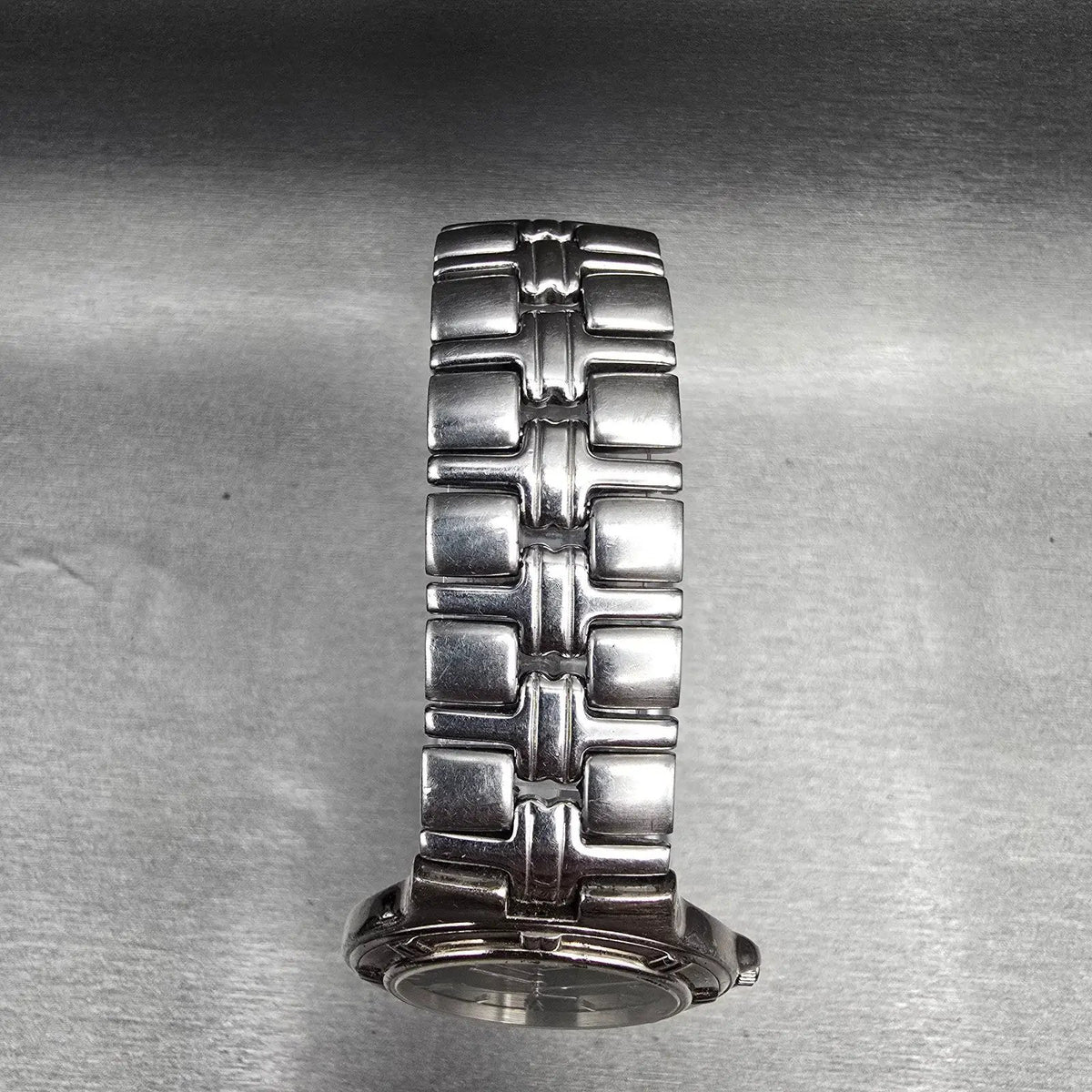 Bulova Watch Men 39mm Black Dial Silver Tone Date Round 96B05 New Battery4