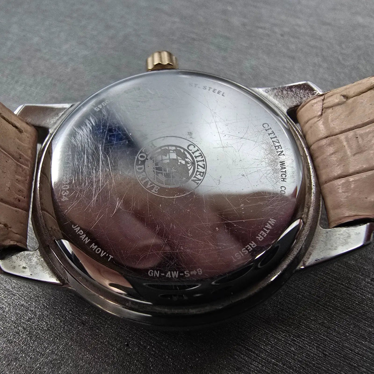 Eco-Drive Silhouette Crystal Watch Women 32mm MOP Dial Steel Daydate Round Works9
