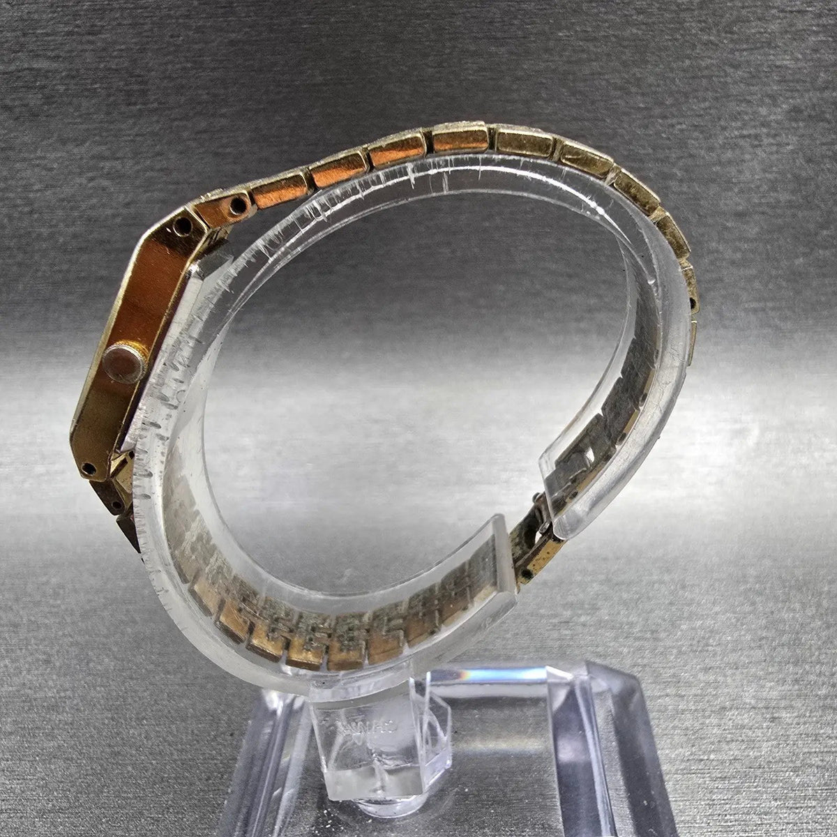 Seiko Watch Women 13mm Champagne Dial Gold Tone Rectangle 1320-5229 New Battery6