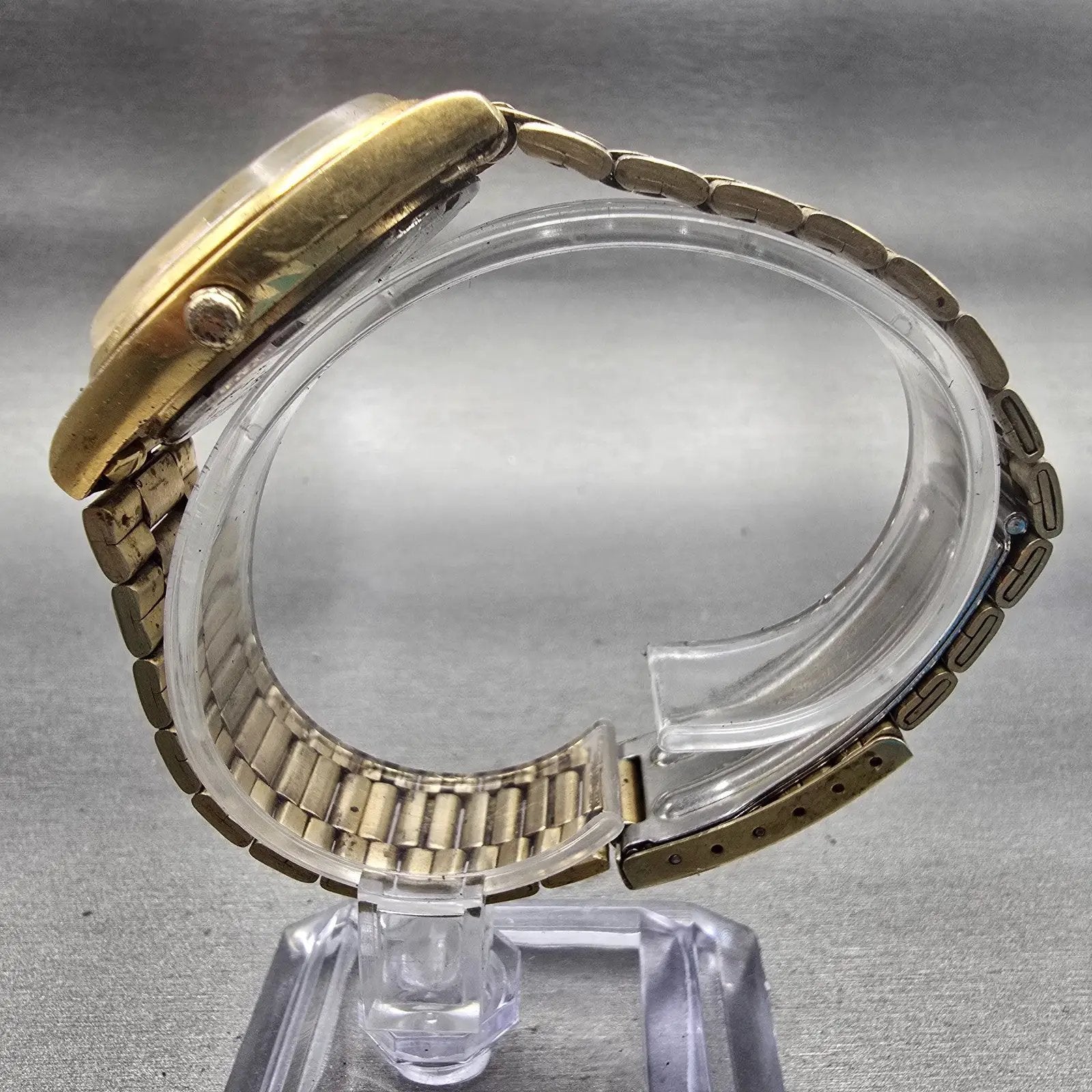 Seiko SQ Watch Men 32mm Gold Dial Gold Tone Date Round 5Y22-6009 New Battery VTG6
