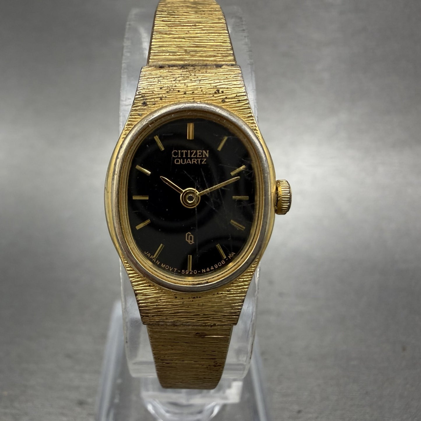 Citizen CQ Watch Women 16mm Black Dial Gold Tone 5920S49615 New Battery VTG0