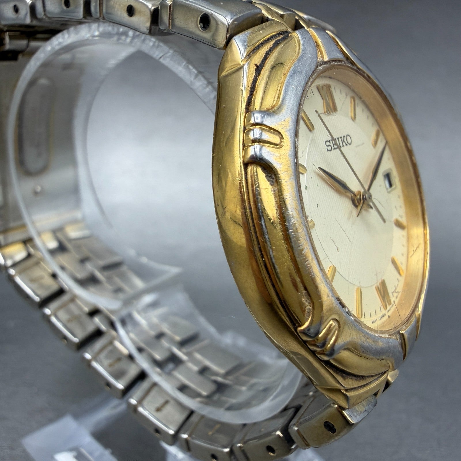 Seiko Watch Men 37mm White Dial Gold Date Round Vintage 7N42-0BD0 PARTS4