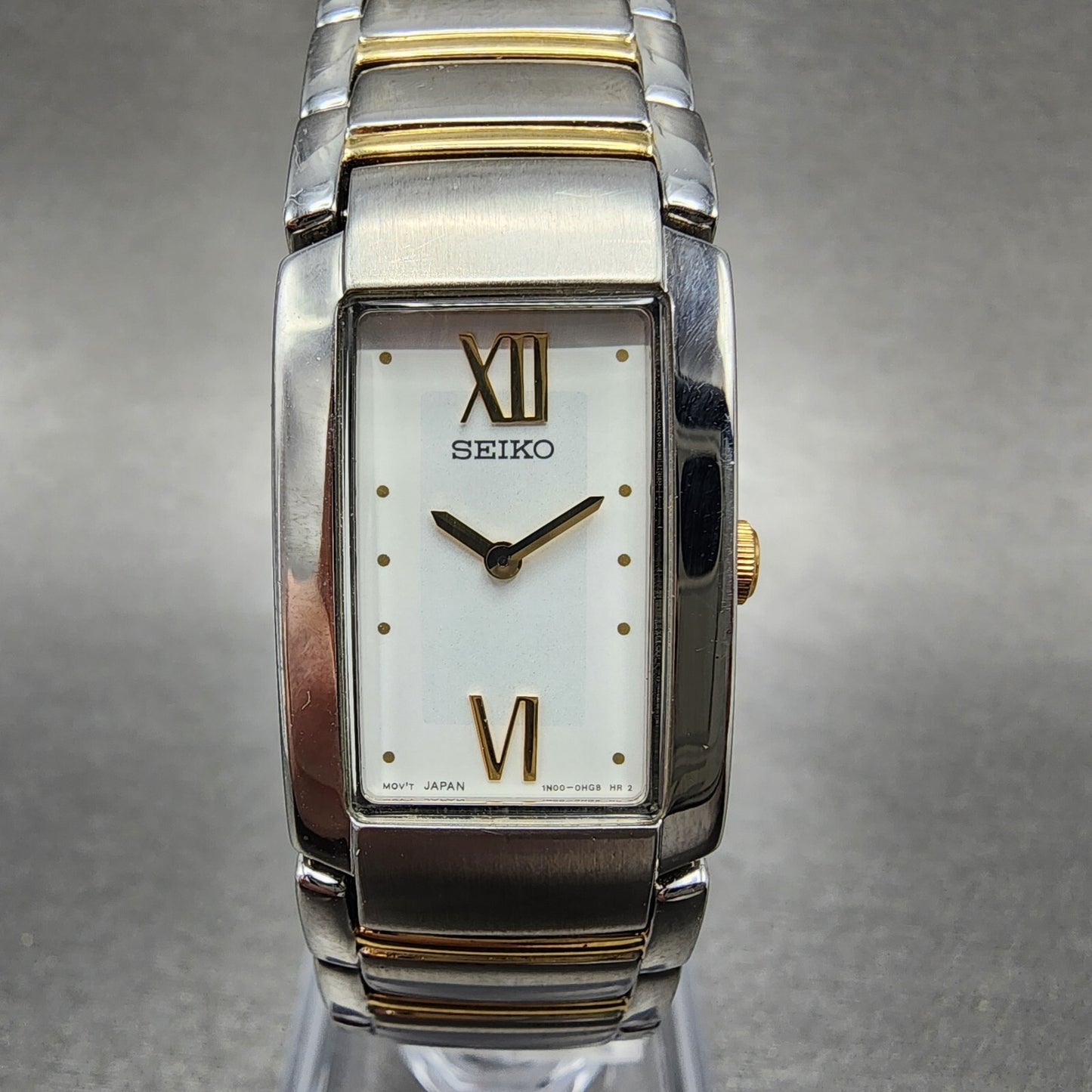 Seiko Tank Watch Women 18mm White Dial Toe Tone Rectangle 1n000ez0 New Battery0