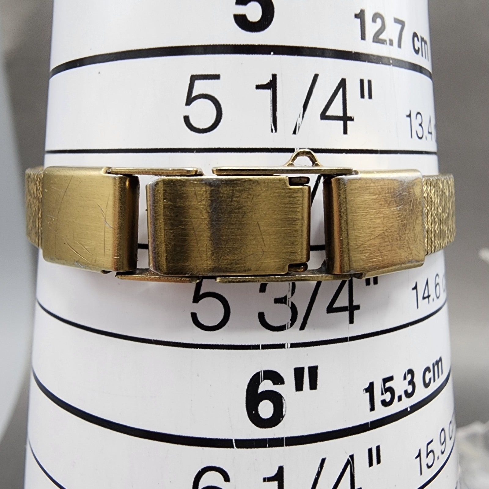 Seiko Watch Women 17mm Gold Dial Gold Tone Hexagon 4N015029 New Battery10