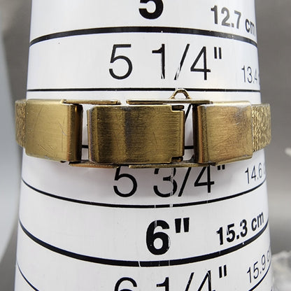 Seiko Watch Women 17mm Gold Dial Gold Tone Hexagon 4N015029 New Battery10