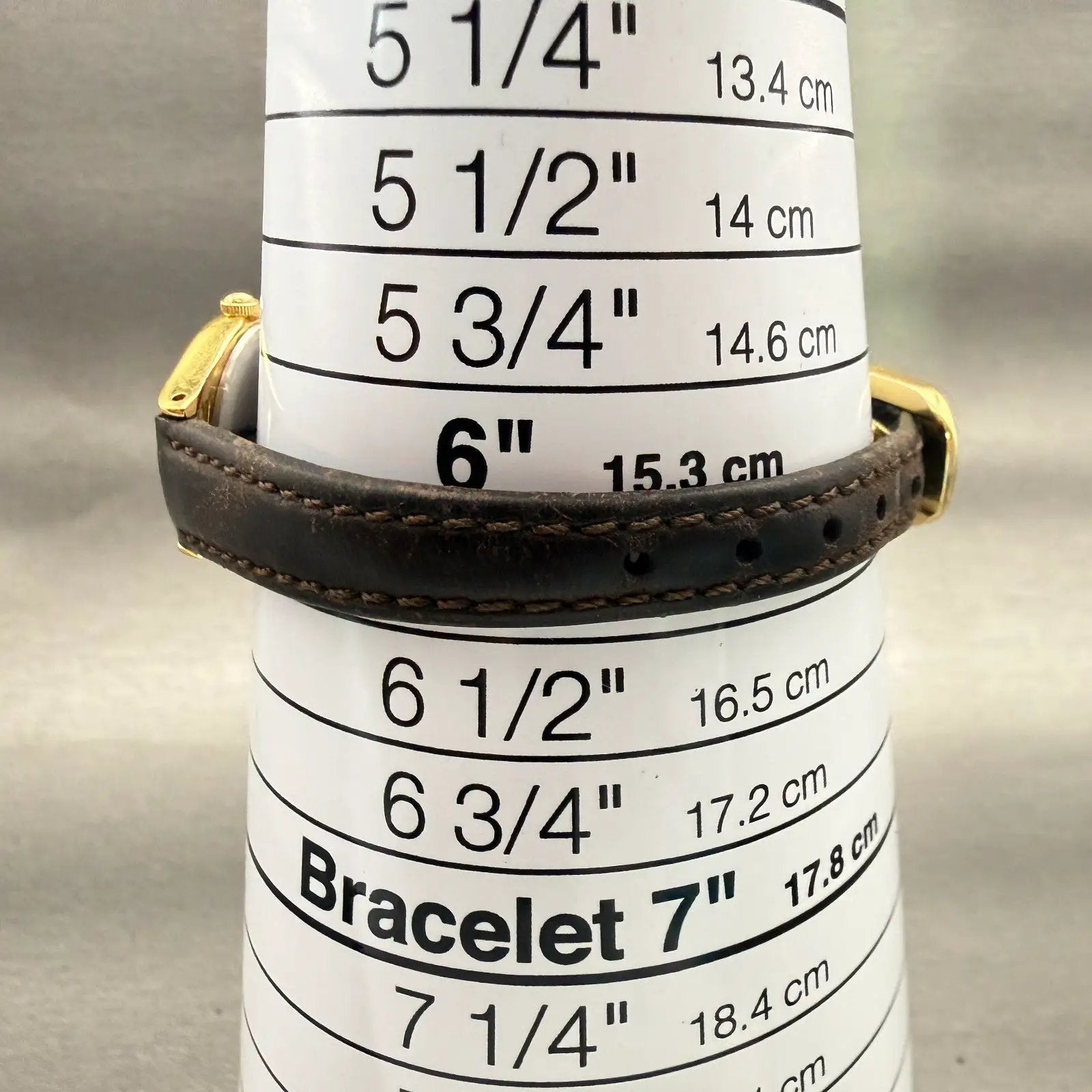 Seiko Watch Women 20mm Black Dial Gold Tone Round 1N01-0E10 New Battery Vintage9