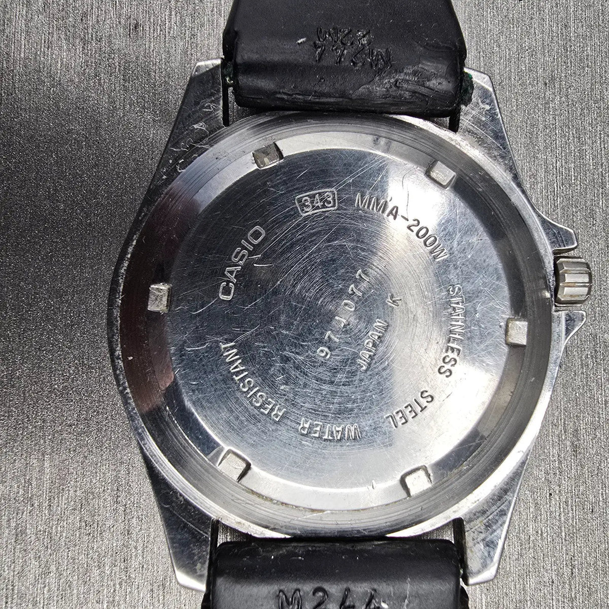 Casio Dive Watch Men 41mm Black Dial Silver Tone Daydate Alarm MMA-200W New Bat10