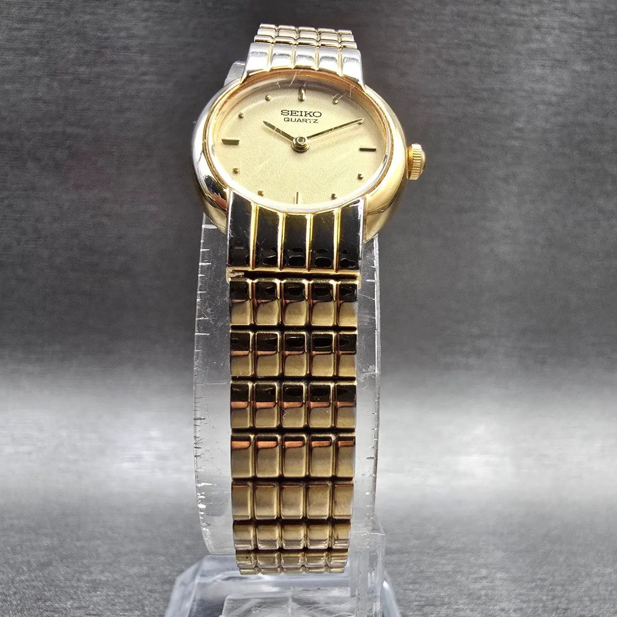 Seiko Watch Women 19mm Champagne Dial Gold Tone Round 1N00-)B10 New Battery VTG5