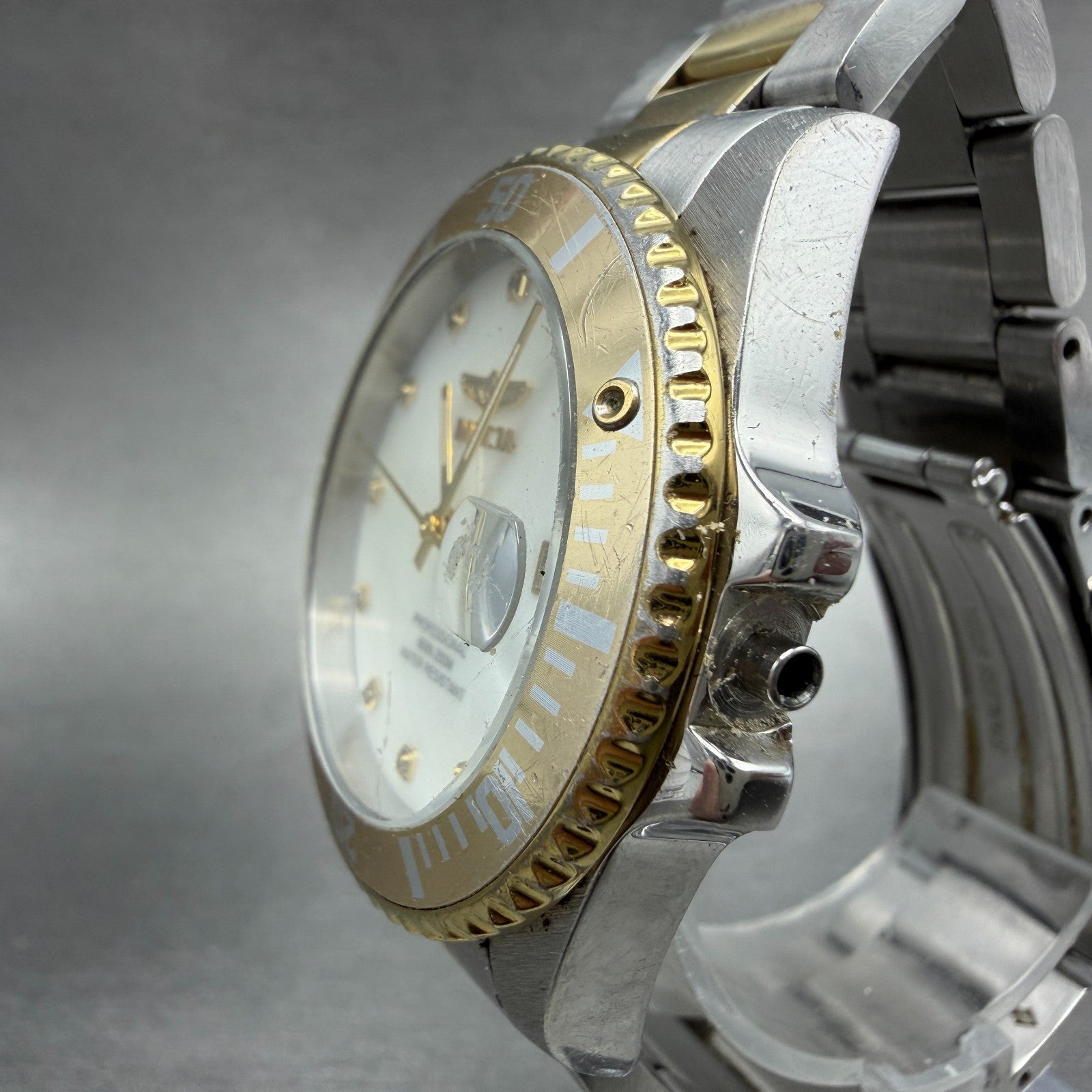 Invicta Pro Diver Watch Unisex 39mm MOP Dial Two Tone Date 31702 Round PARTS3