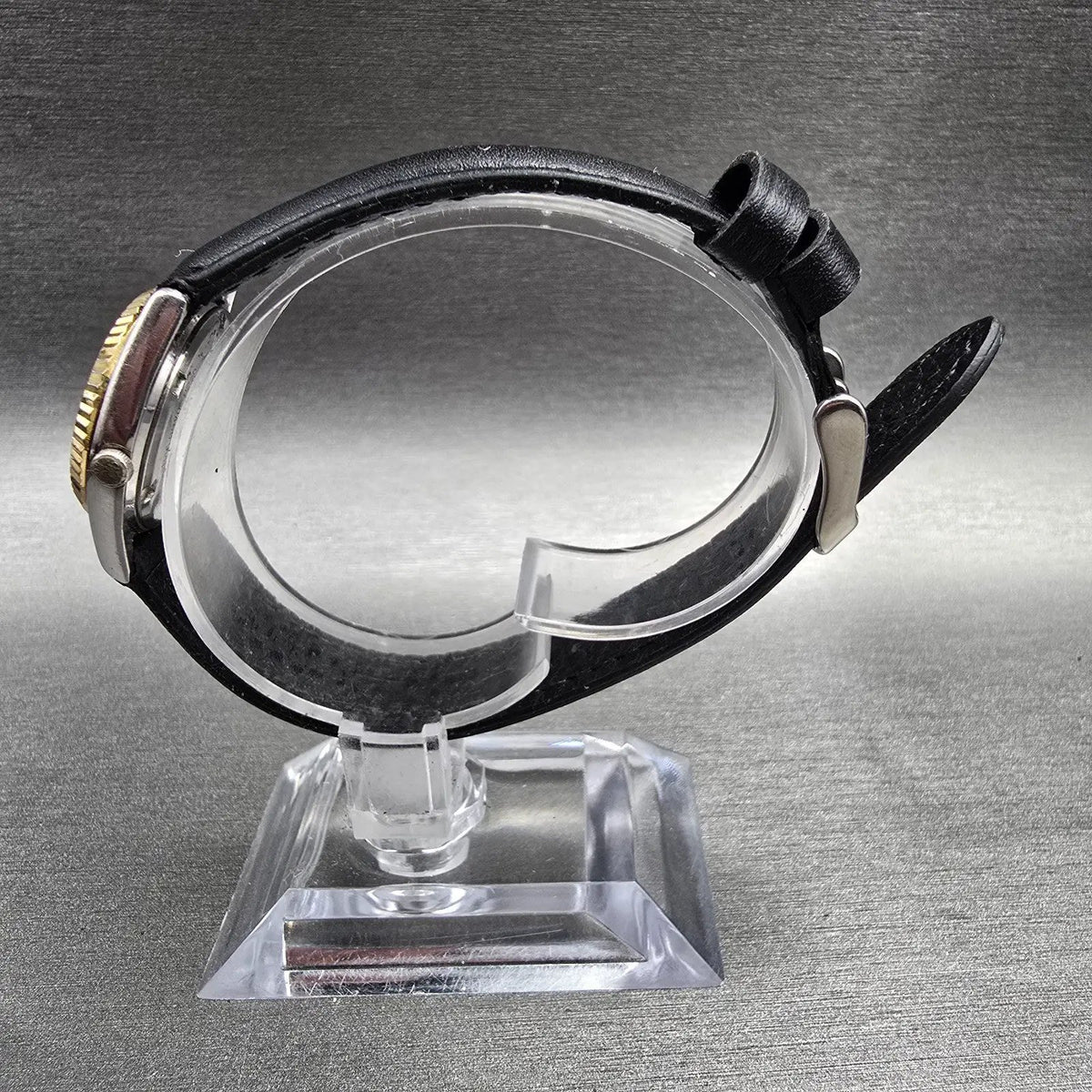Seiko SQ Watch Women 24mm Gold Dial Two Tone Daydate Round 3E23-0A60 New Battery6