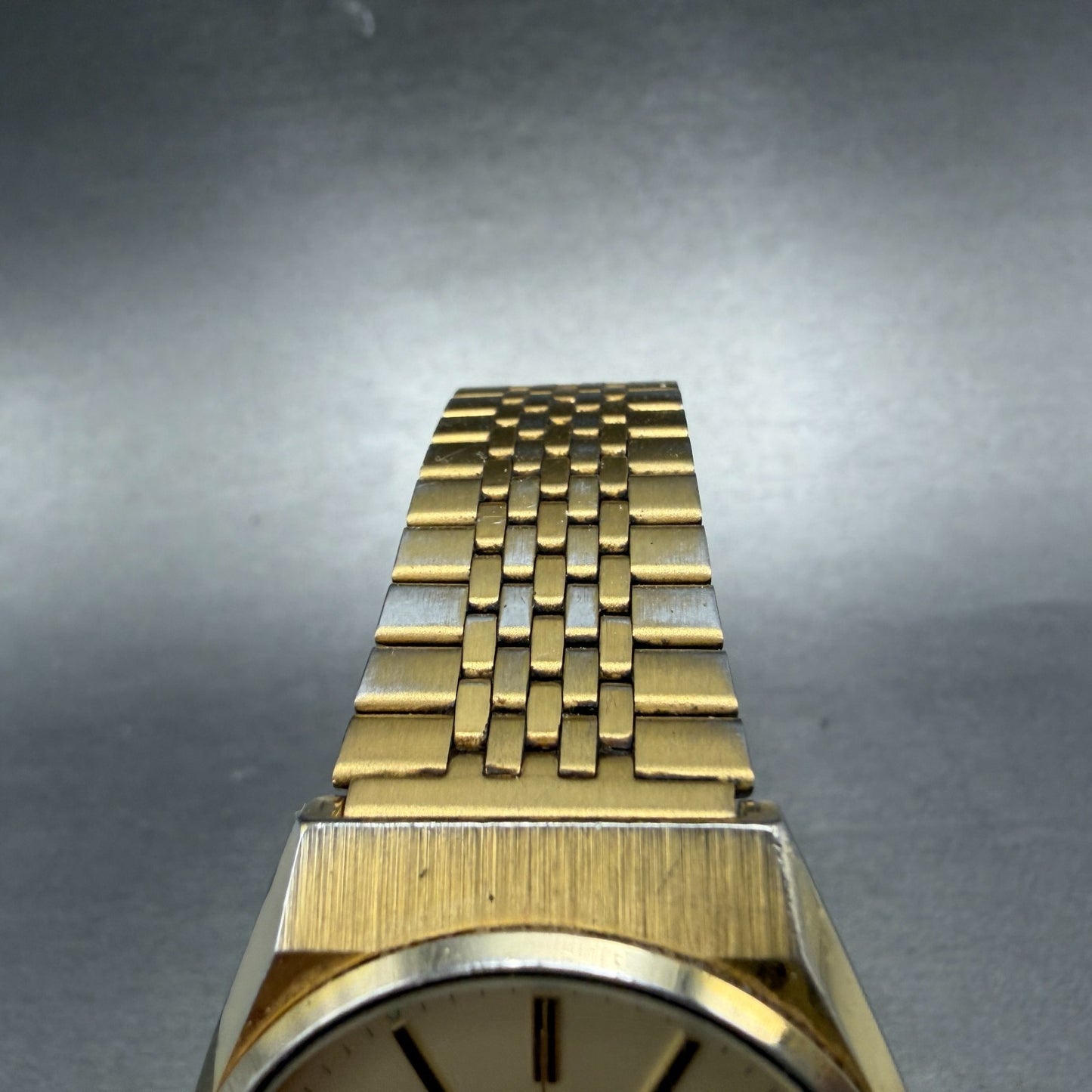 Citizen CQ Watch Men 35mm Champagne Dial Gold Tone Daydate 6101-S16903 NewBat BC4