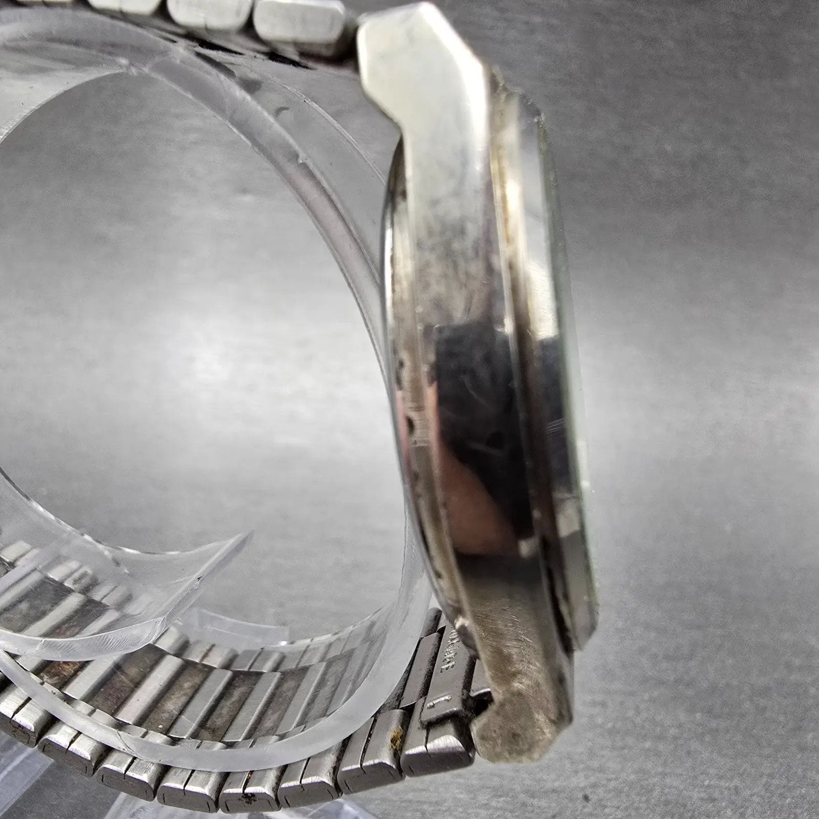 Seiko Alba Watch Men 36mm Luminous Dial Silver Tone Daydate V743-8020 PARTS VTG3