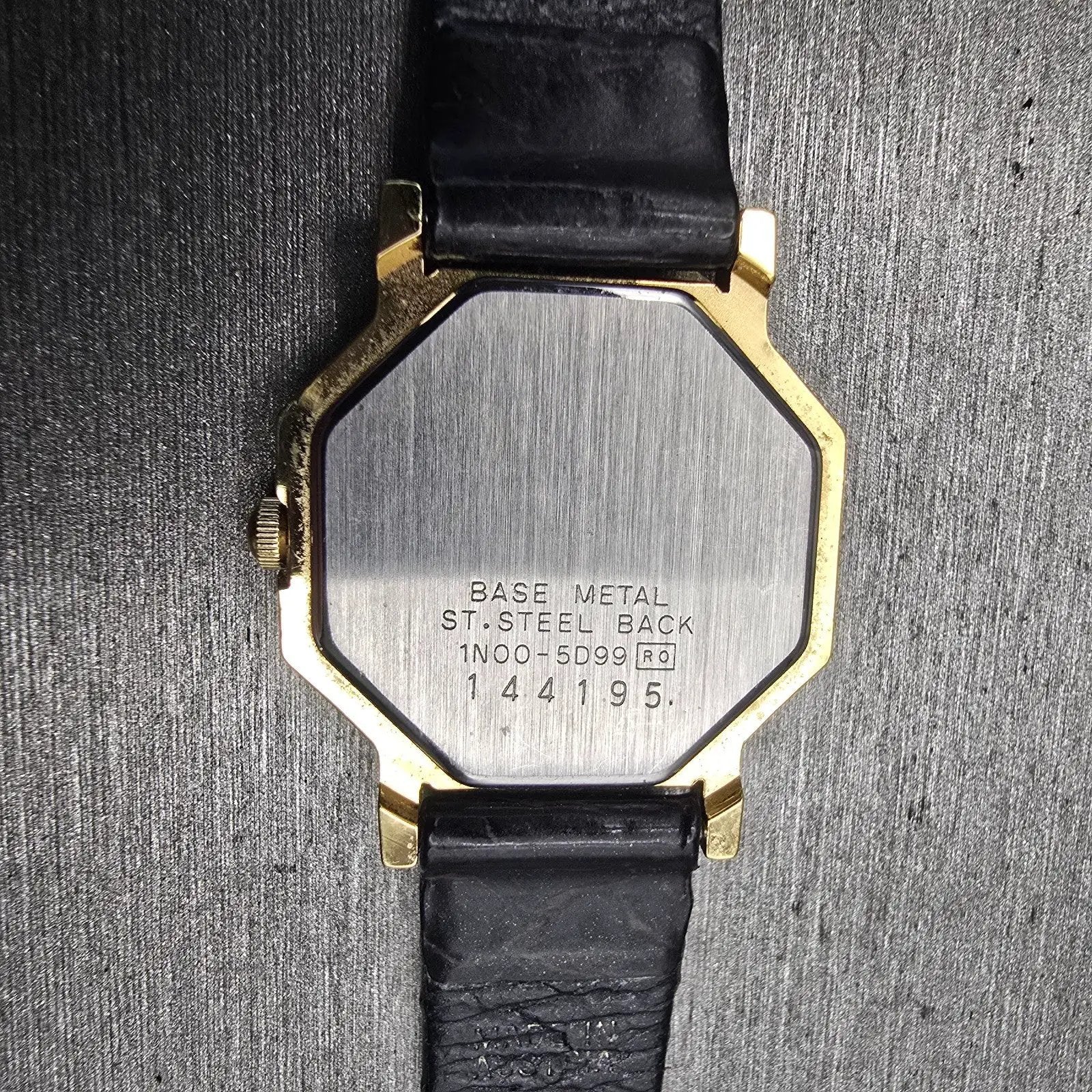 Seiko Watch Women 23mm Gold Dial Gold Tone Octagon 1N00-5D99 New Battery Vintage10