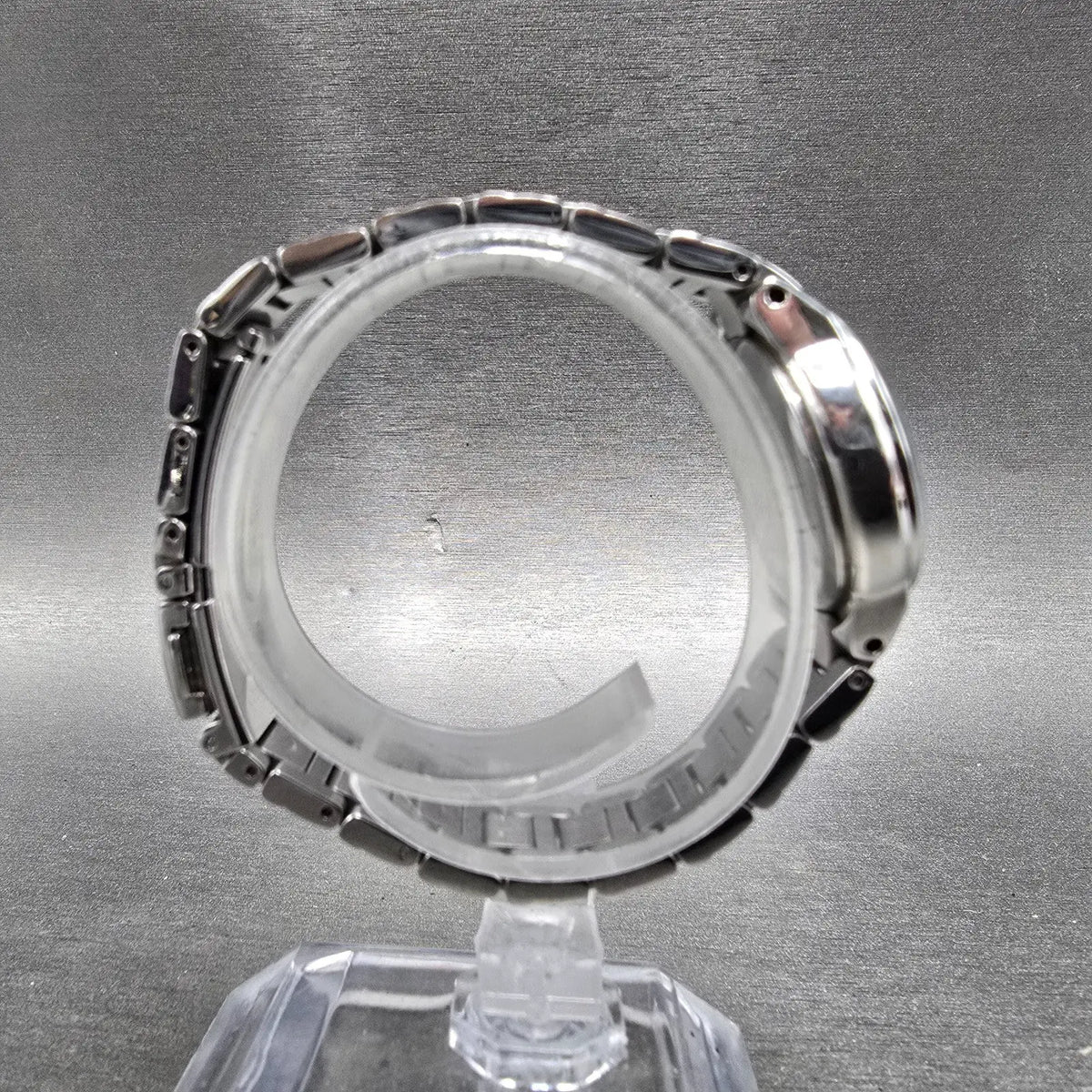 Citizen Eco-Drive Watch Women 26mm MOP Dial Steel Date Gems E011-S070074 Runs8