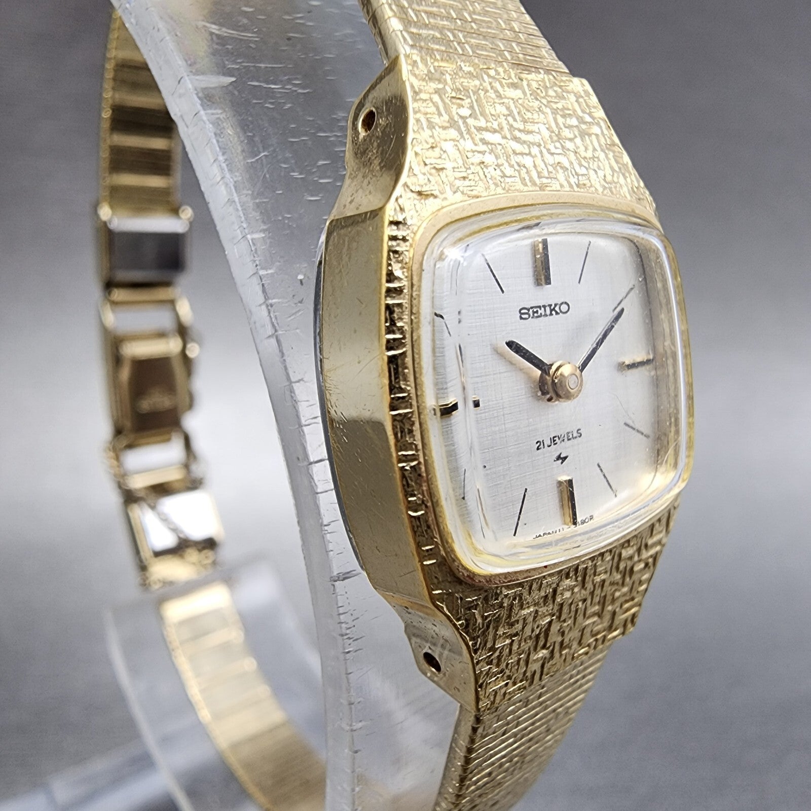 Seiko Watch Women 17mm Gold Dial Gold Gold Rectangle Manual Wind Runs 1138503