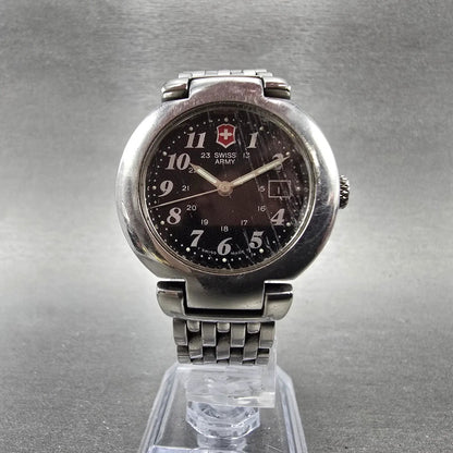 Victorinox Swiss Army Cavalry Watch Women 31mm Black Dial Steel Date New Battery5