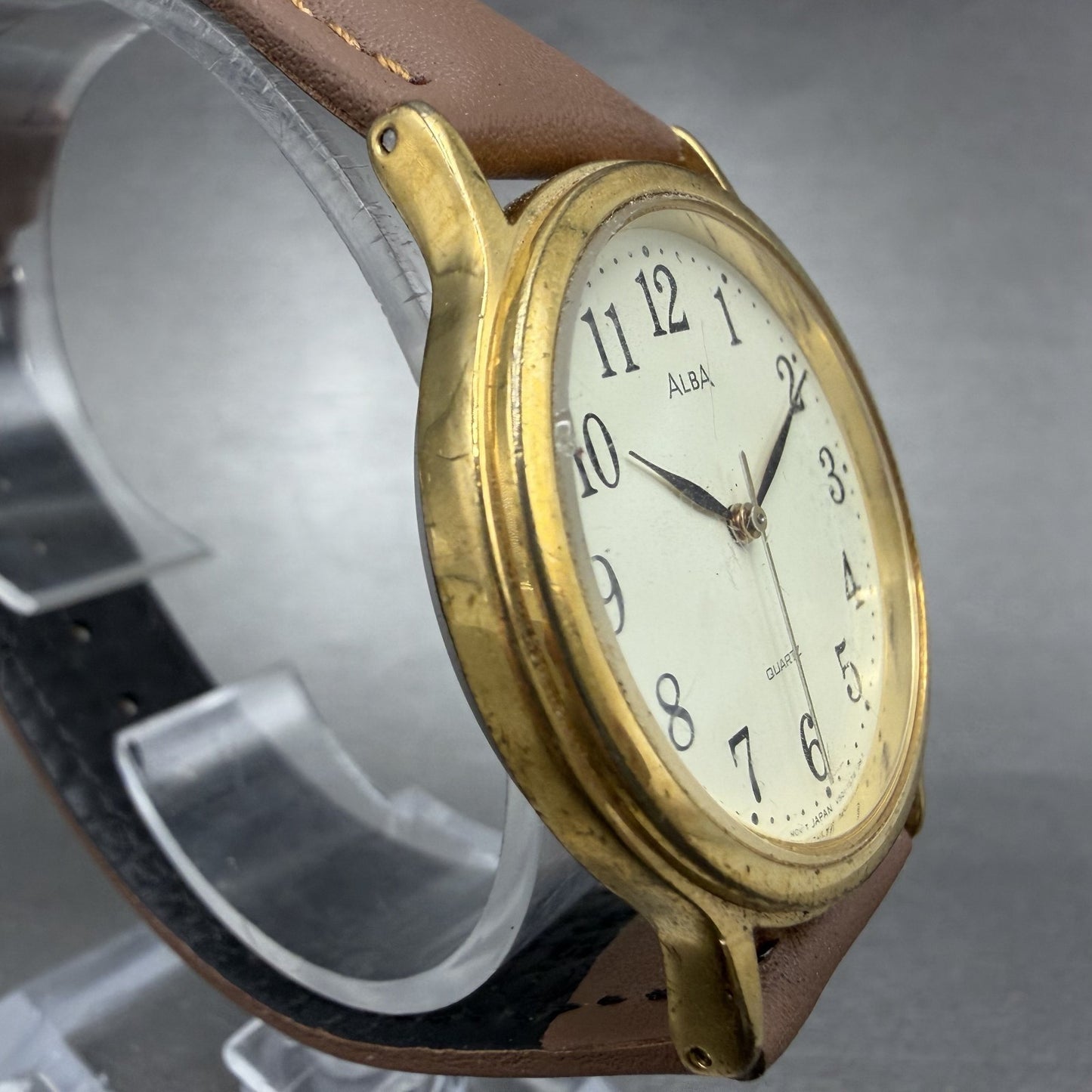 Seiko Alba Watch Men 33mm White Dial Gold Tone Round V501-6K80 New Battery3