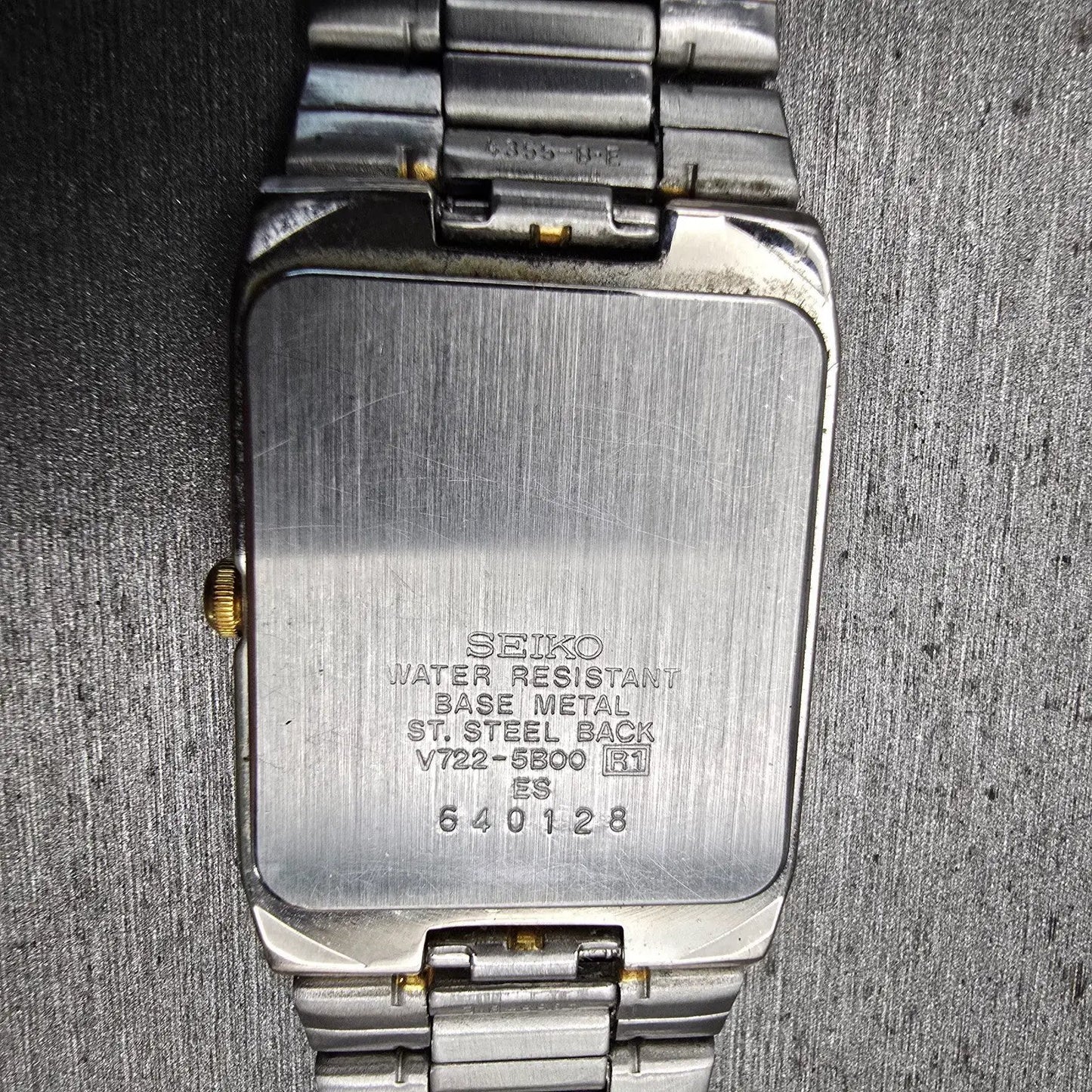 Seiko Tank Watch Men 26mm Gray Dial Two Tone Date Rectangle V722-5B00 New Batt10