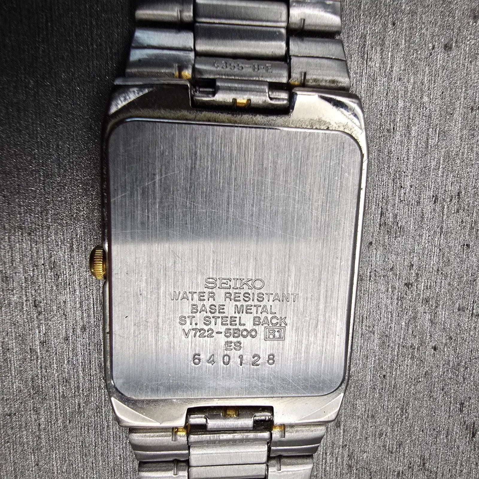 Seiko Tank Watch Men 26mm Gray Dial Two Tone Date Rectangle V722-5B00 New Batt10