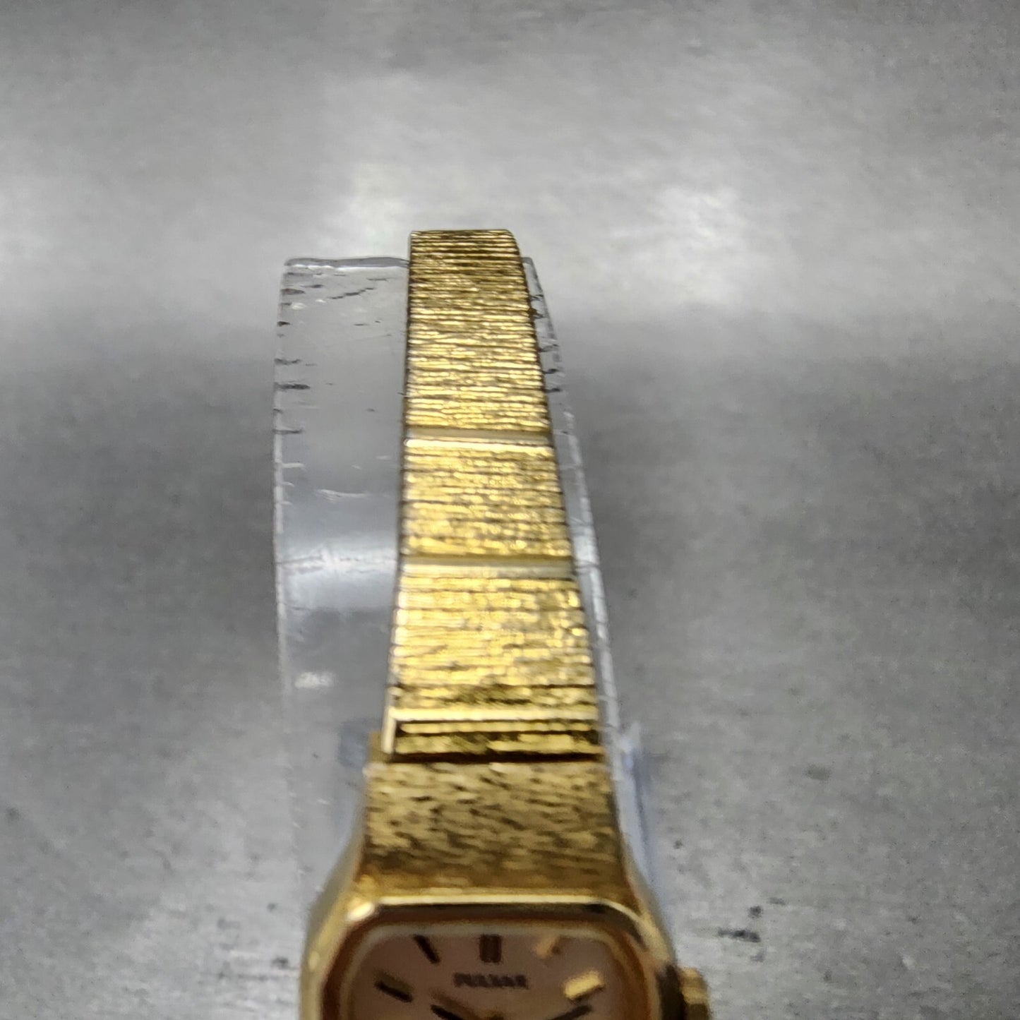 Seiko Pulsar Watch Women 16mm Champagne Dial Gold Tone Rectangle New Battery4