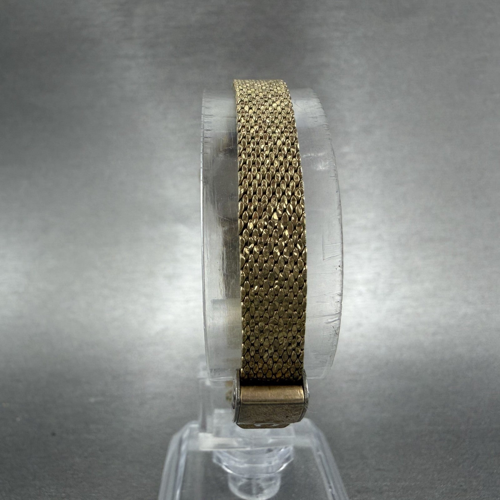 Bulova Watch Women 16mm Champagne Dial Gold Tone Manual Round Vintage Runs7