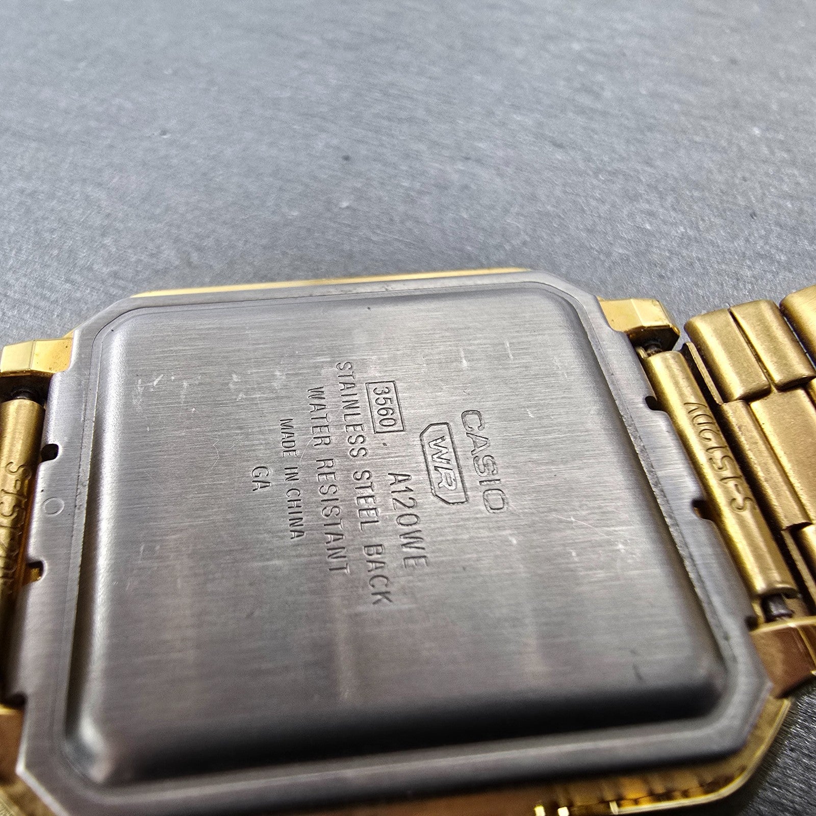 Casio A120WE Watch Men 33mm Gold Dial Gold Tone Alarm Chronograph New Battery9